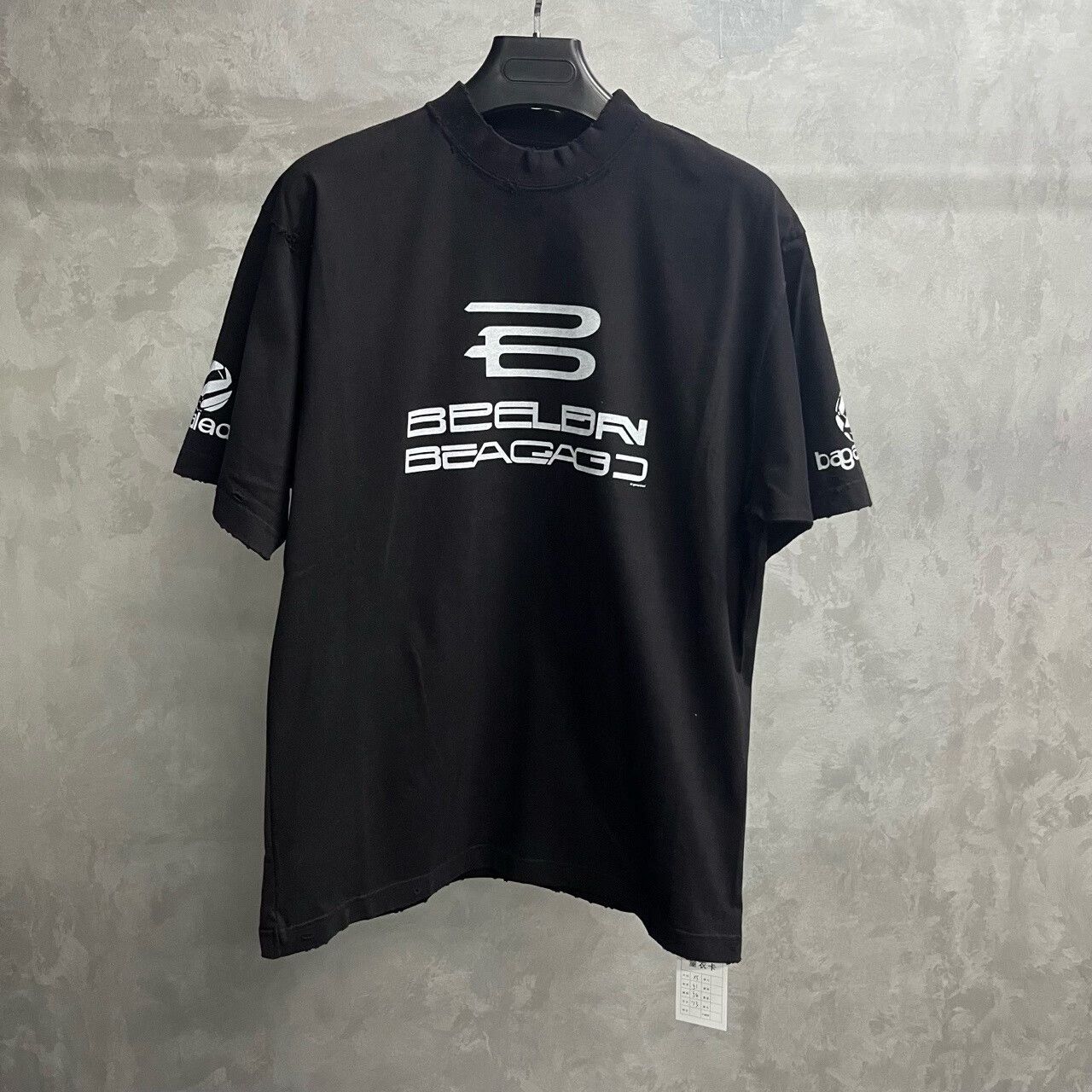 Balenciaga Balenciaga Black Logo Print Short Sleeve T-shirt Size US XS / EU 42 / 0 - 1 Thumbnail