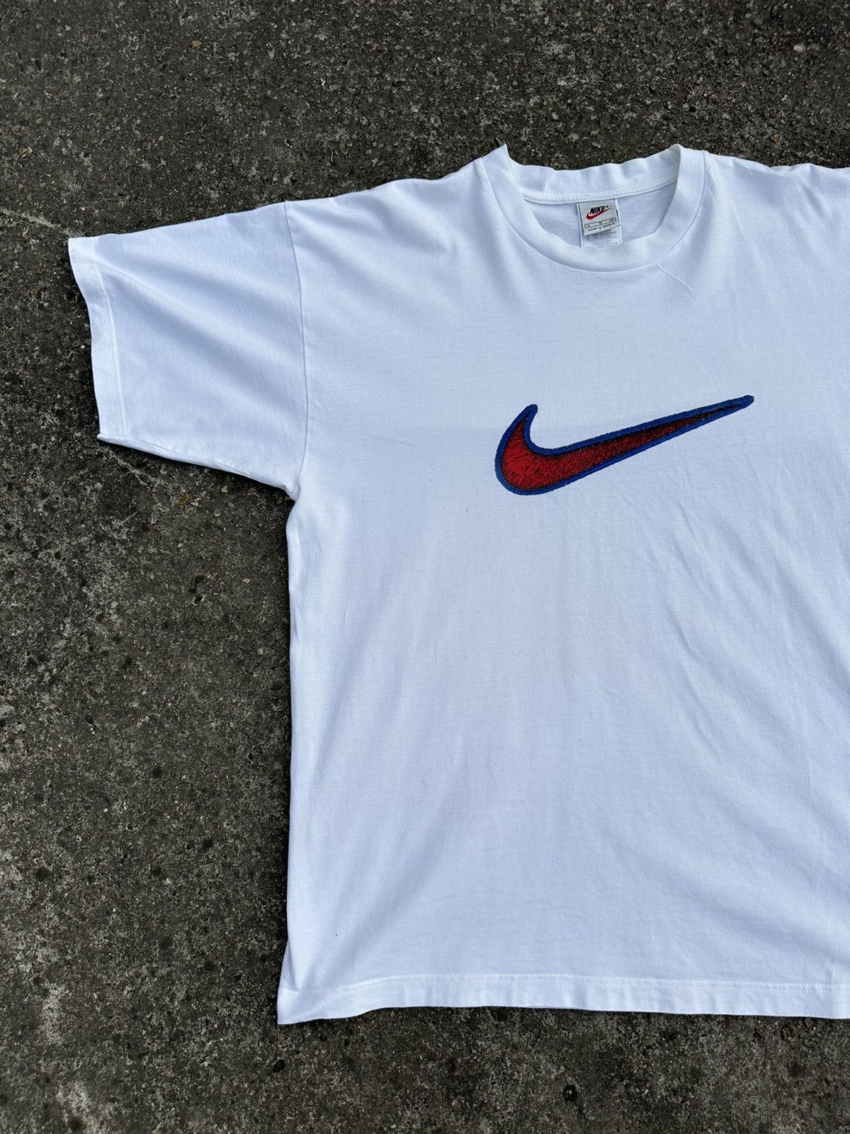 Nike Nike Vintage T-Shirt Big Logo Size US XL / EU 56 / 4 - 2 Thumbnail
