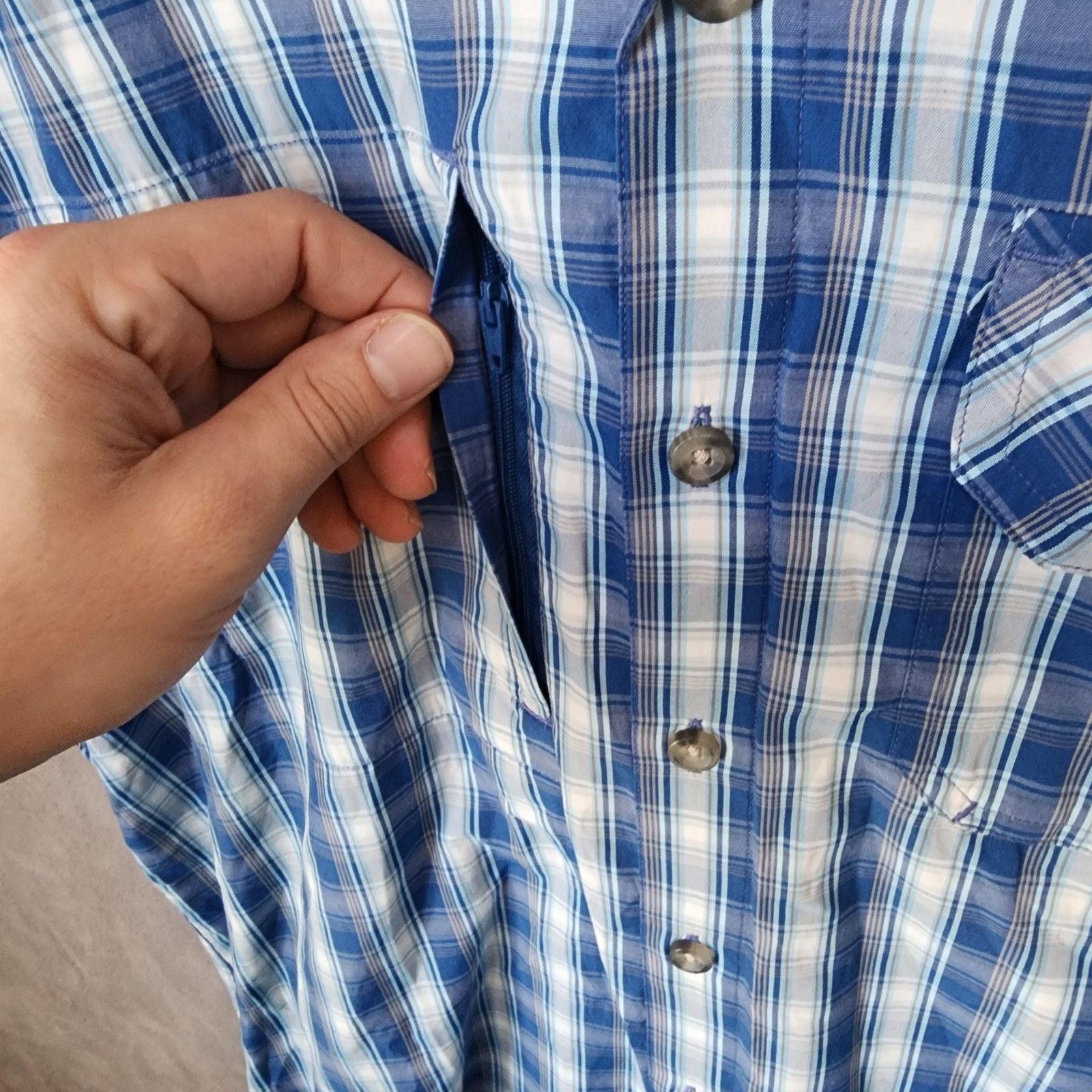 Eddie Bauer Eddie Bauer Men's XL Tall Plaid Blue White Short Sleeve Size US XL / EU 56 / 4 - 3 Thumbnail
