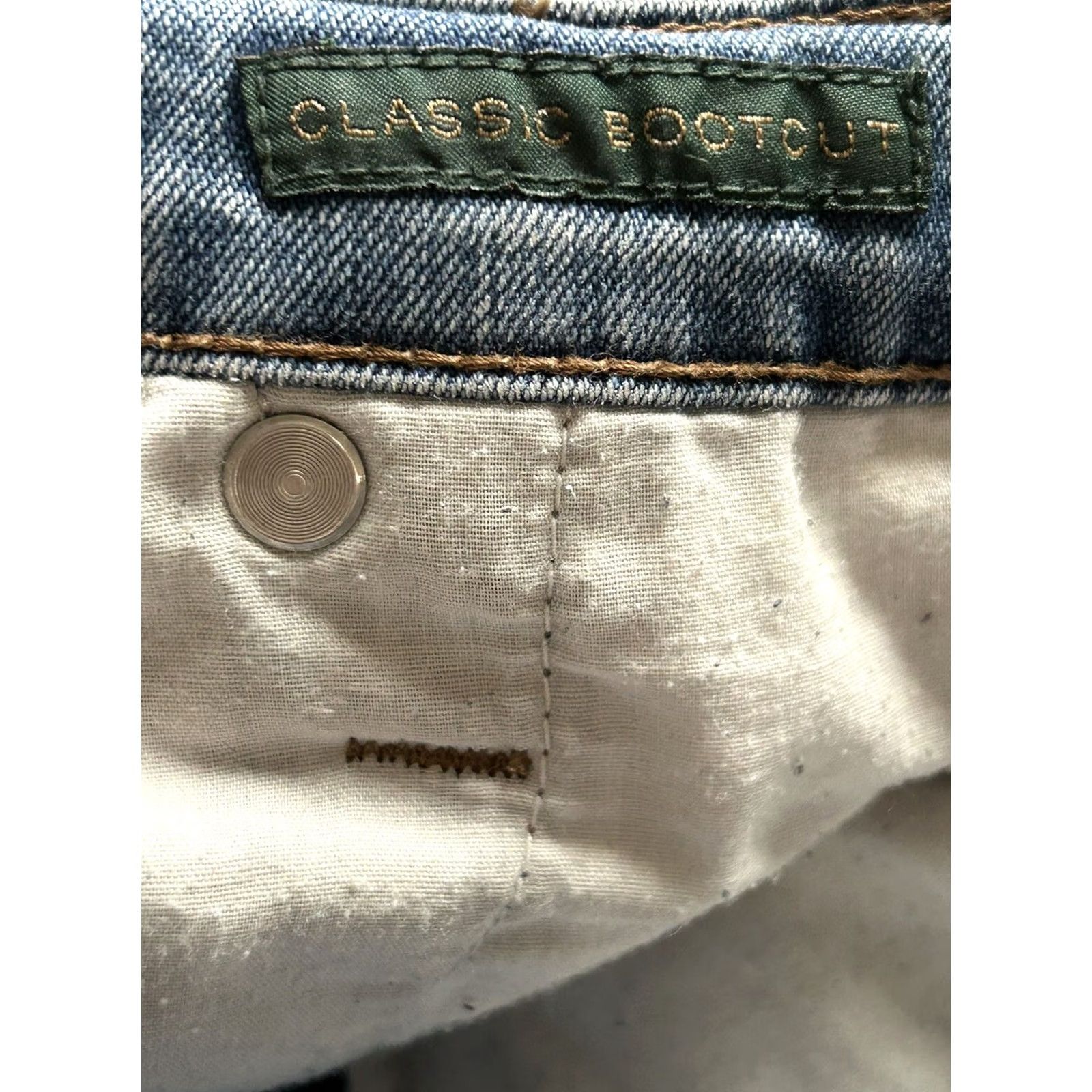 Ralph Lauren LRL Lauren Classic Bootcut Stretch Medium Wash Denim Jeans Sz 12 Women Regular Belt Loops 5-Pocket Style Bootcut Size 34" / US 12 / IT 48 - 7 Thumbnail