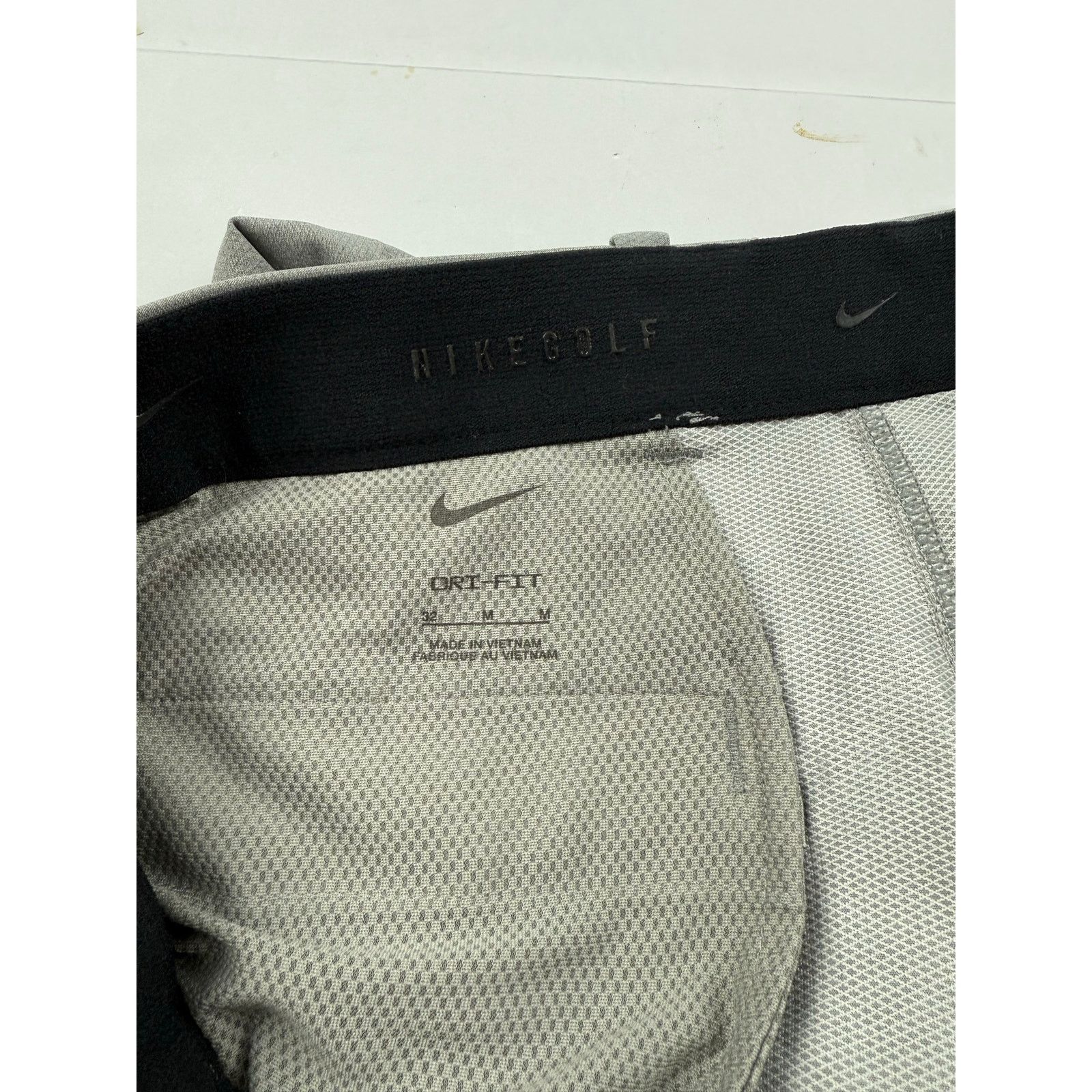 Nike Nike Golf Shorts Gray Dri-Fit Standard Fit - Size 32vi Size US 32 / EU 48 - 8 Thumbnail