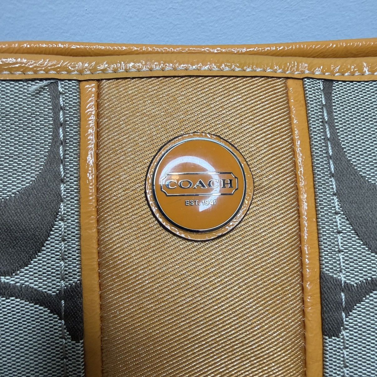 Coach Coach Khaki Signature Crossbody with Orange Trim Size ONE SIZE - 2 Thumbnail