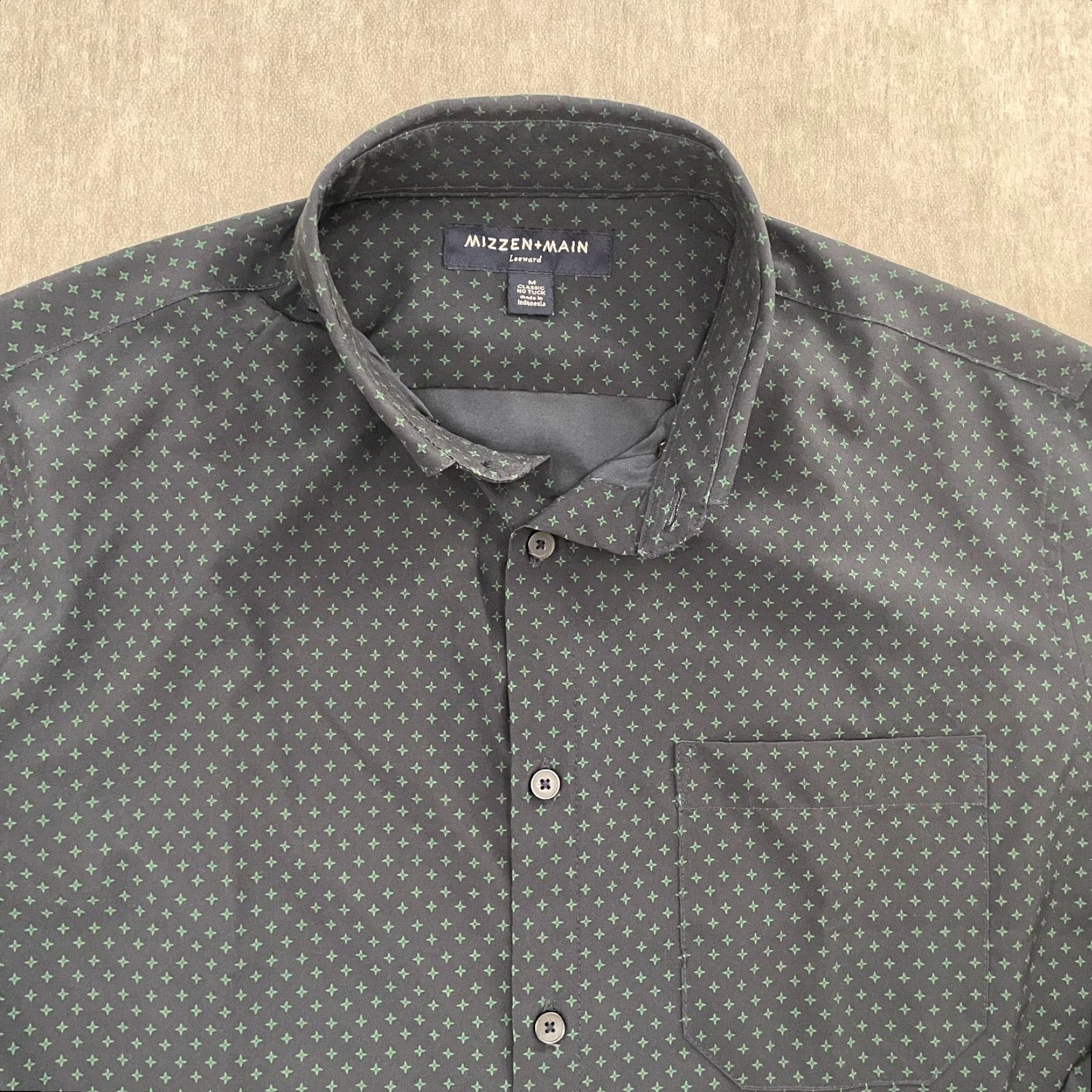 Mizzen+Main MIZZEN+MAIN Shirt Adult Medium Blue Button-Up Collared Lightweight Leeward Mens Casual Sportswear 90s Inspired? (No, avoid extra) Size US M / EU 48-50 / 2 - 3 Thumbnail