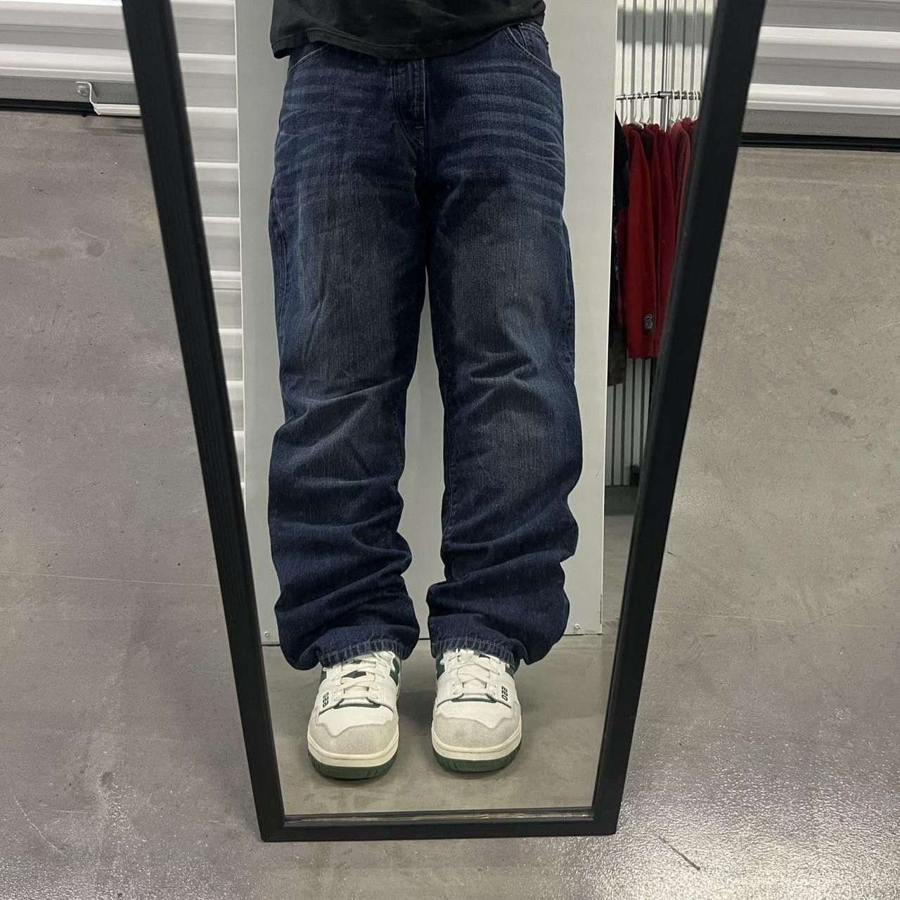 Vintage Vintage Y2K/2000s Grunge Dark Wash Denim jeans Skater Essential! Size US 36 / EU 52 - 1 Thumbnail