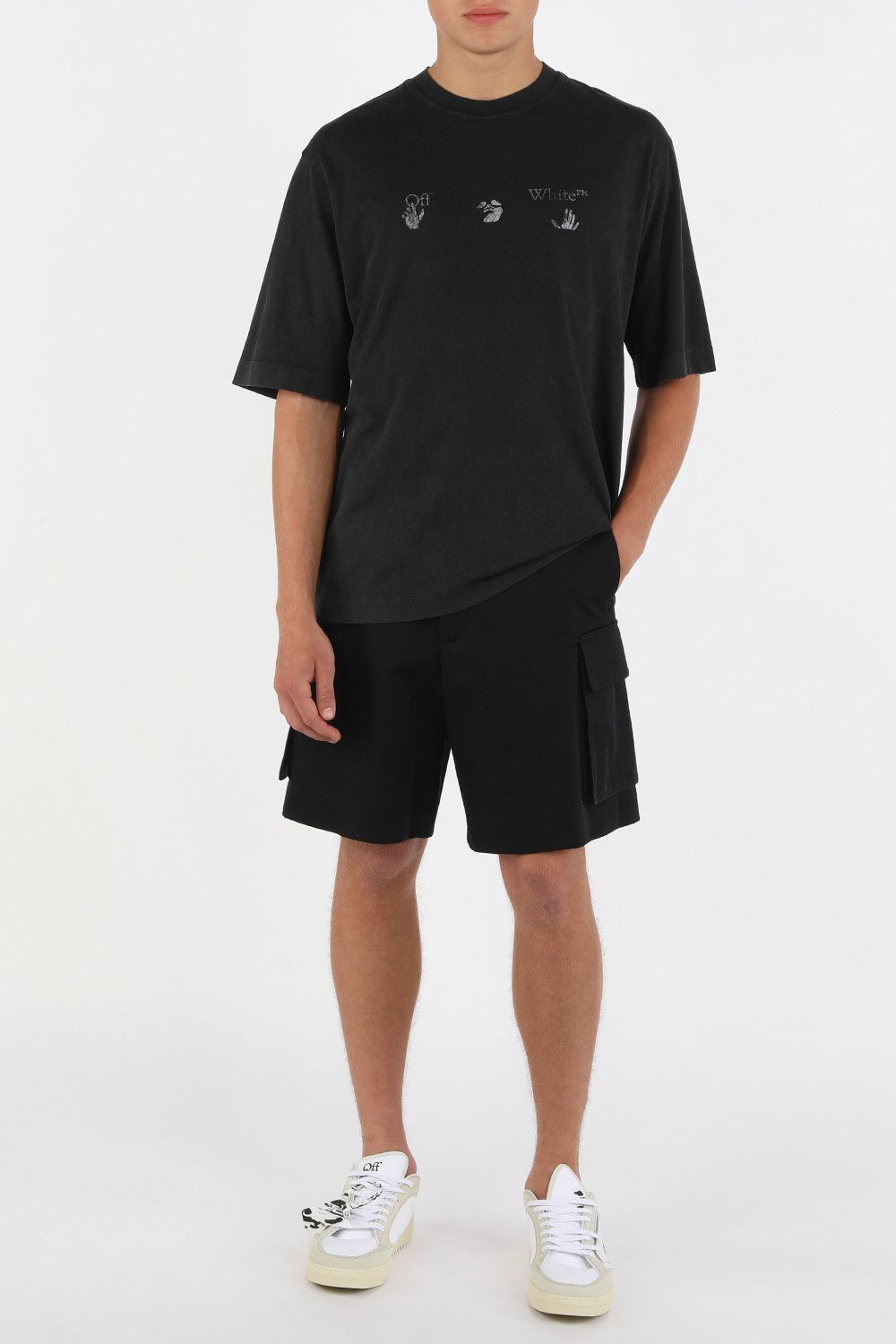 Off-White Washed Black Vintage Logo Oversized Skate T-Shirt Size US L / EU 52-54 / 3 - 3 Thumbnail