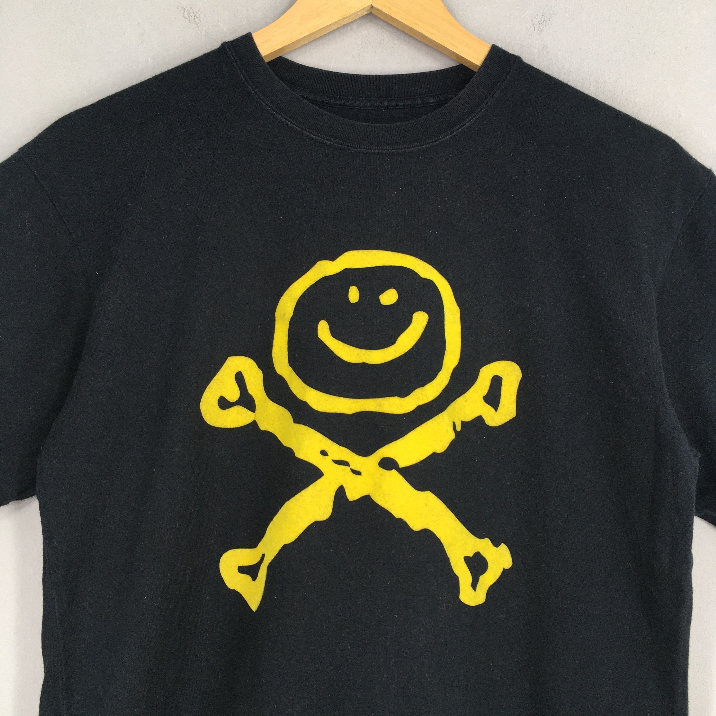 Jun Takahashi Undercover Smiley Bones Japan Black T shirt Medium Size US M / EU 48-50 / 2 - 2 Thumbnail
