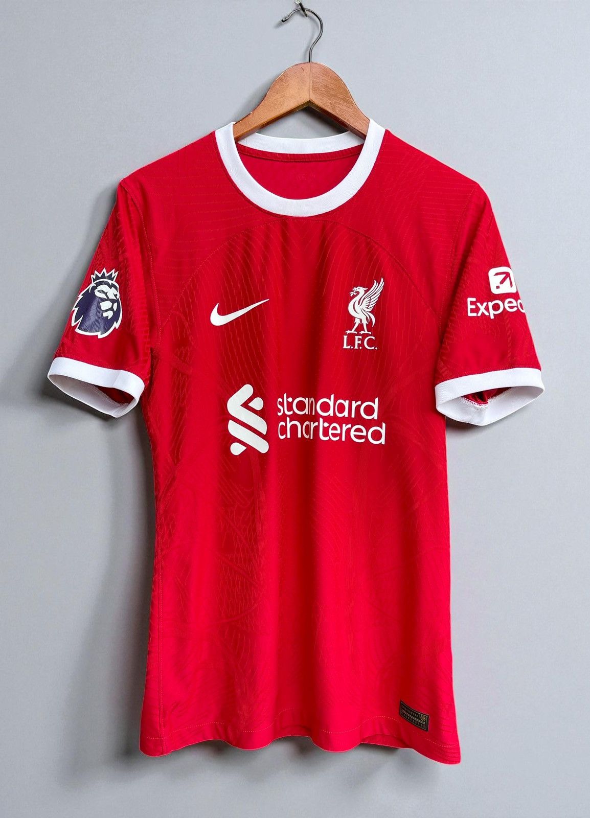 Nike 2023-2024 Liverpool player issue Shirt Football Jersey sz S Size US S / EU 44-46 / 1 - 2 Thumbnail