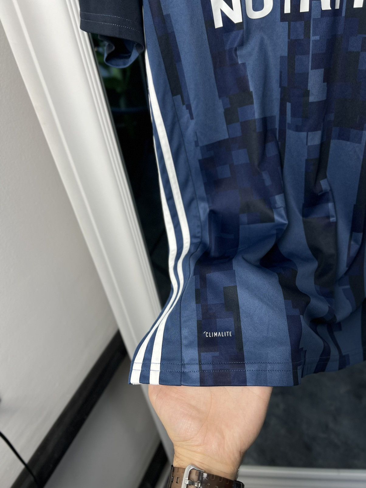 Adidas Adidas LA Galaxy M 2018 Away Shirt Herbalife Sponsor MLS Size US M / EU 48-50 / 2 - 8 Thumbnail