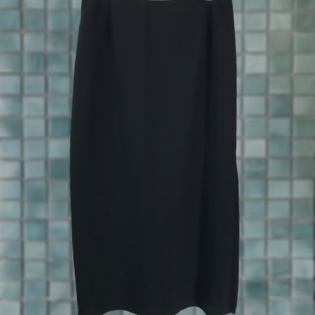 Vintage **Vintage Apostrophe Women's Regular Black Midi A-Line Skirt Size 16** User: Vintage Apostrophe Women's Black Regular Midi A-Line Skirt Size 16 Size 38" / US 16 / IT 52 - 1 Thumbnail