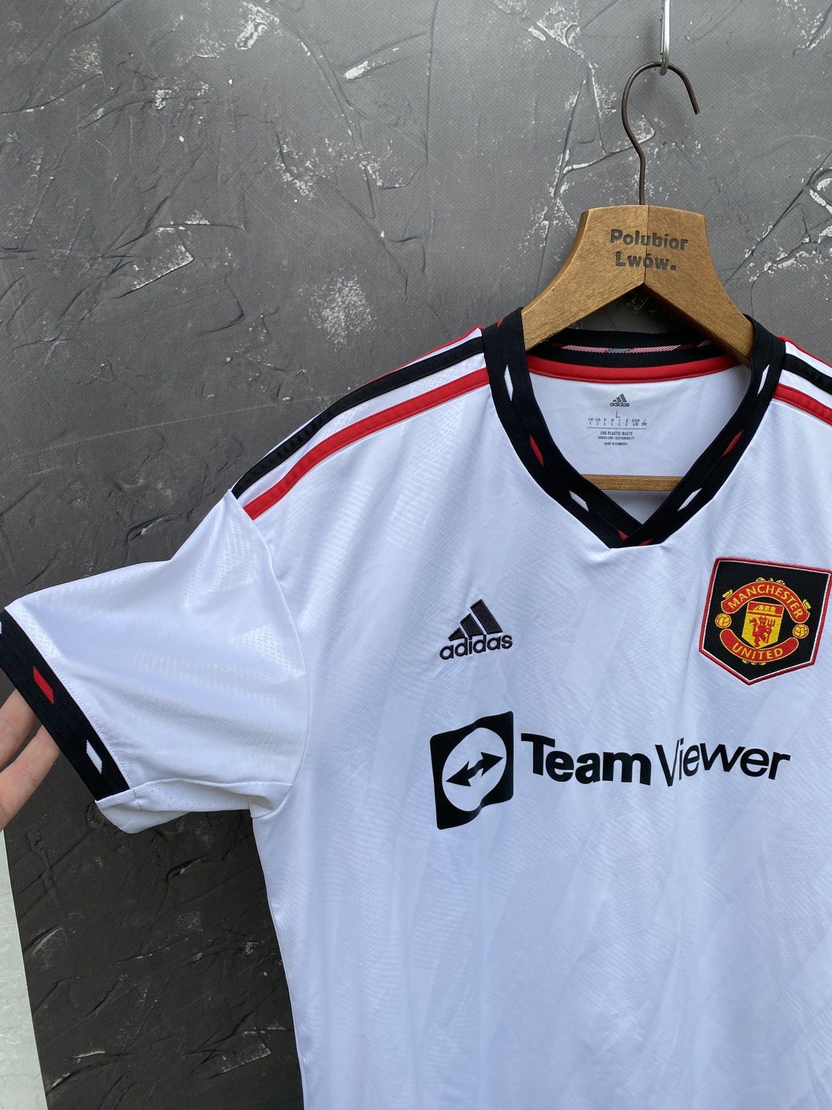 Adidas Manchester United Jersey 2022 2023 Adidas Size L Size US L / EU 52-54 / 3 - 3 Thumbnail