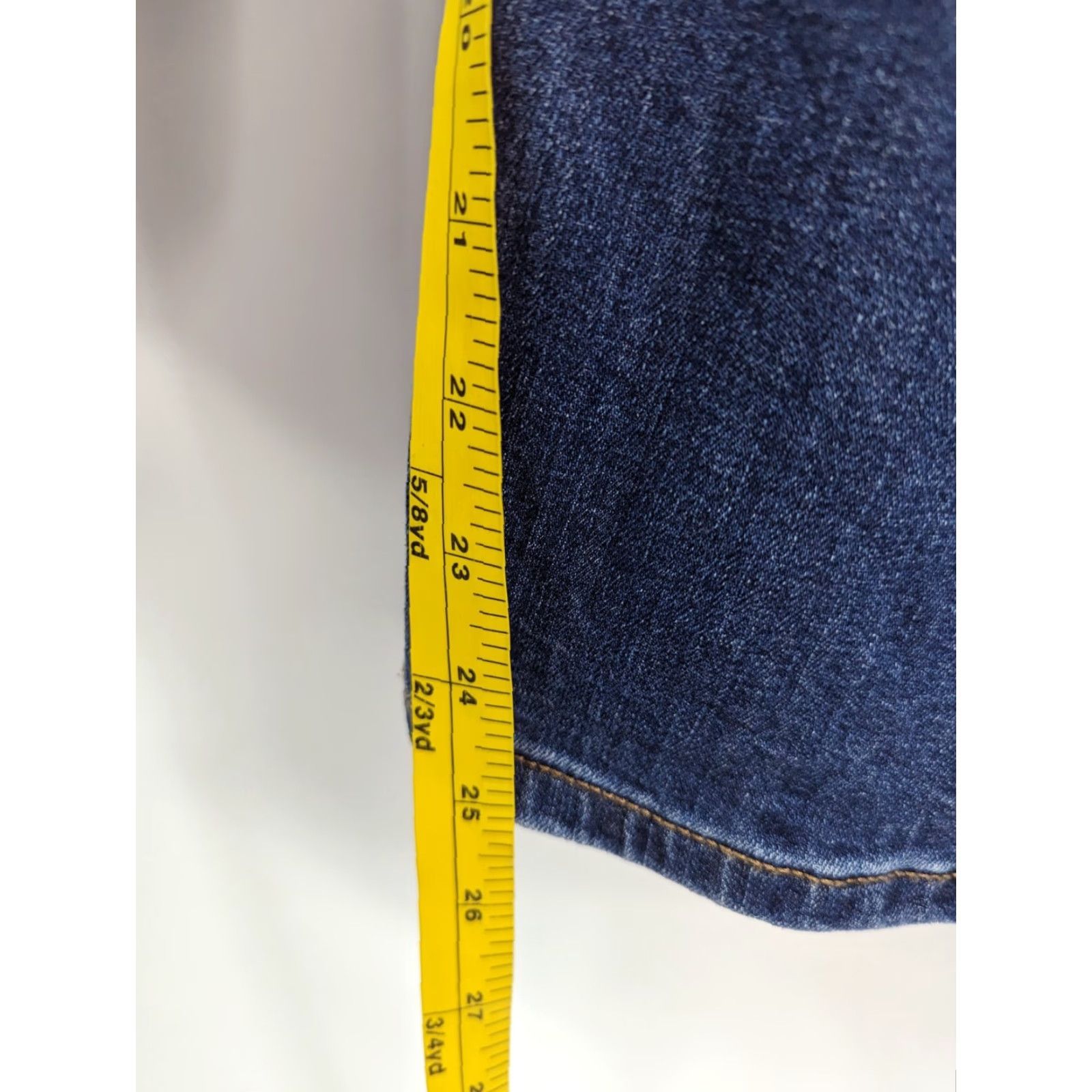 Banana Republic Banana Republic Premium Denim Side Stripe Girlfriend Blue Jeans Women’s 32 Size 24" / US 00 / IT 34 - 5 Thumbnail