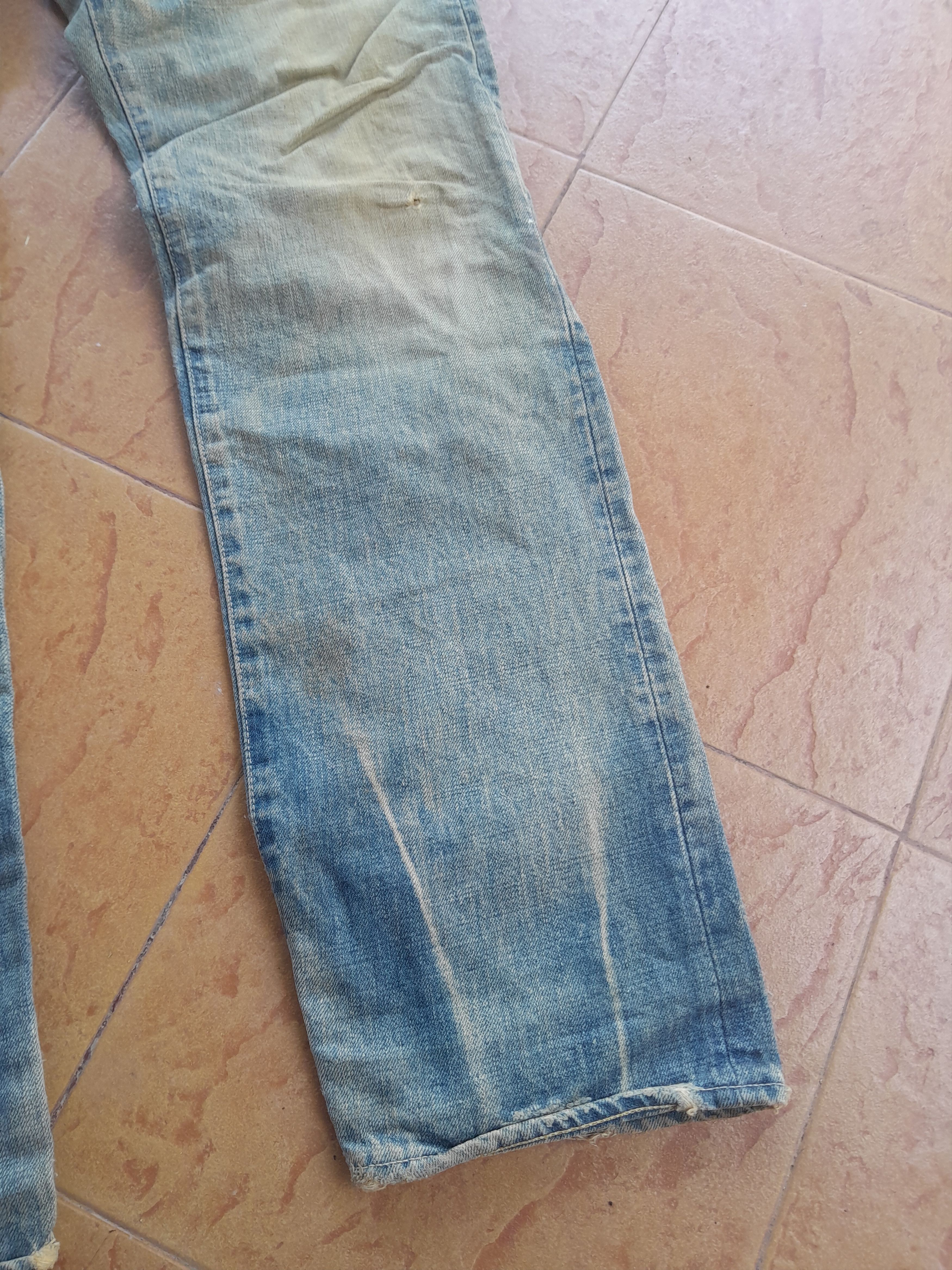 Japanese Brand ❗FINAL DROP❗SPELLBOUND DISTRESSED DIRTY DENIM Size US 32 / EU 48 - 3 Thumbnail