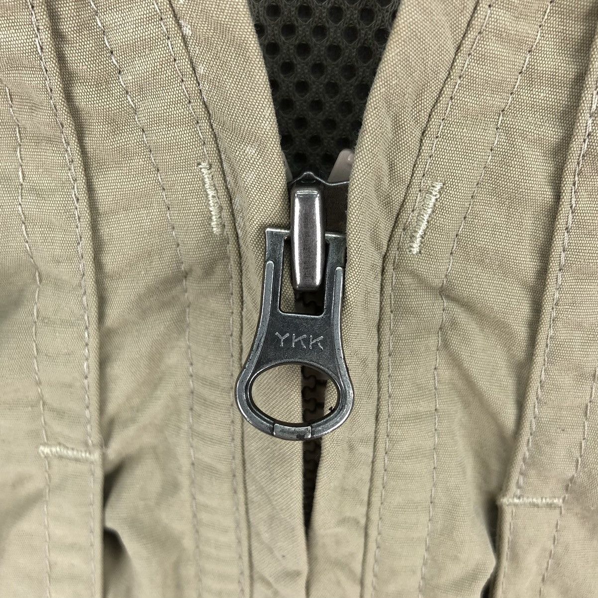 Mizuno Vintage 90's Berg x Mizuno Muti Pocket Vest Outdoor Gear Size US M / EU 48-50 / 2 - 14 Thumbnail
