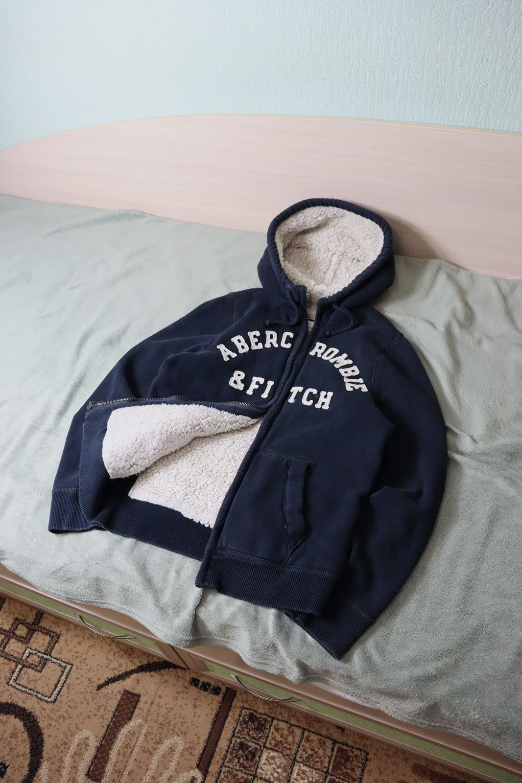 Abercrombie & Fitch Abercrombie & Fitch Vintage Navy Fur Fleece Hoodie y2k Crazy Size US M / EU 48-50 / 2 - 1 Thumbnail
