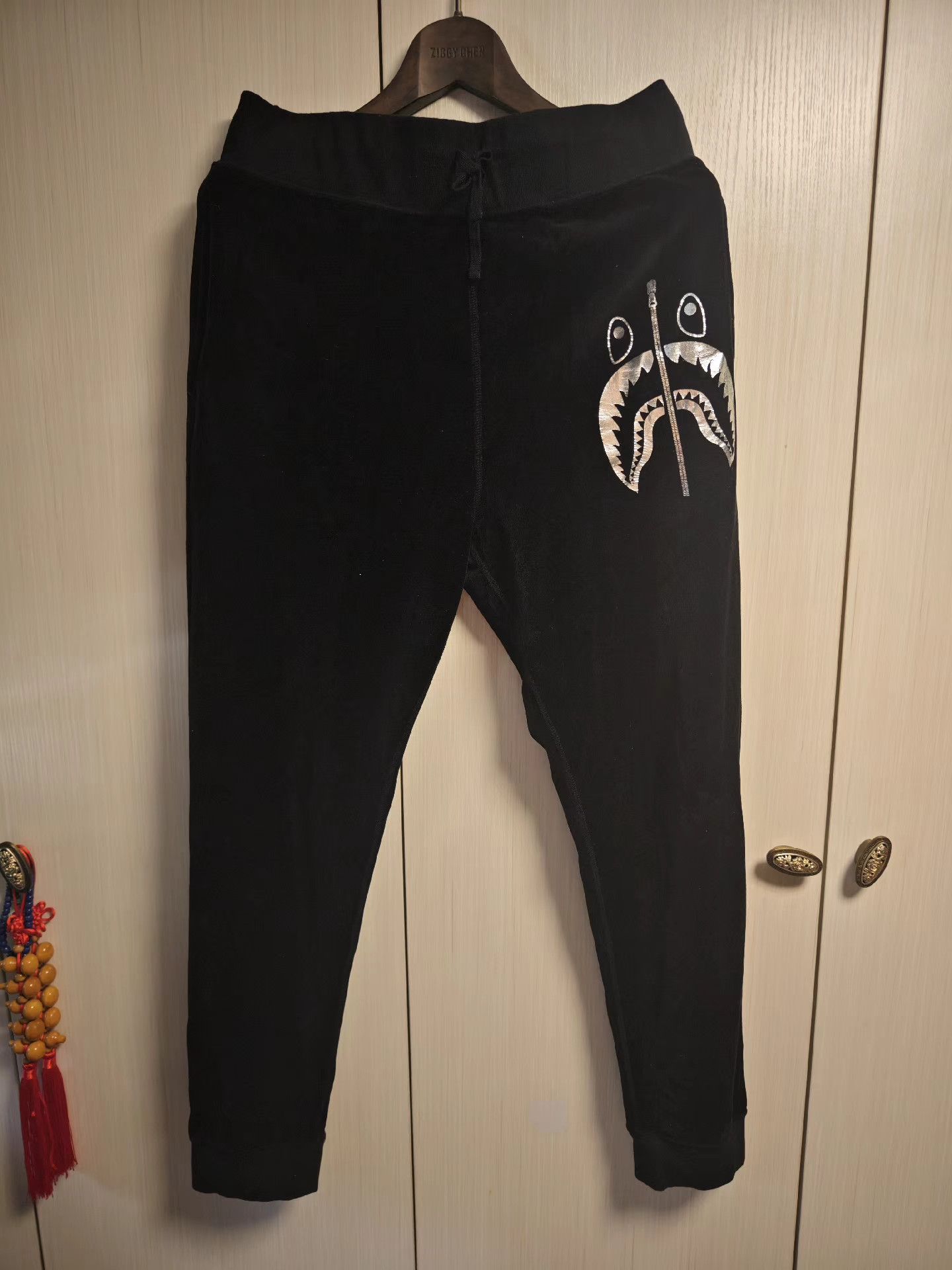 Bape Bape velvet pants Size US 32 / EU 48 - 2 Thumbnail