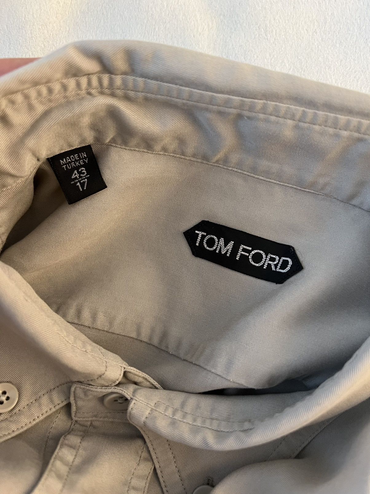 Tom Ford Tom ford long sleeve dress shirt size 17/43 beige Size US XL / EU 56 / 4 - 8 Thumbnail