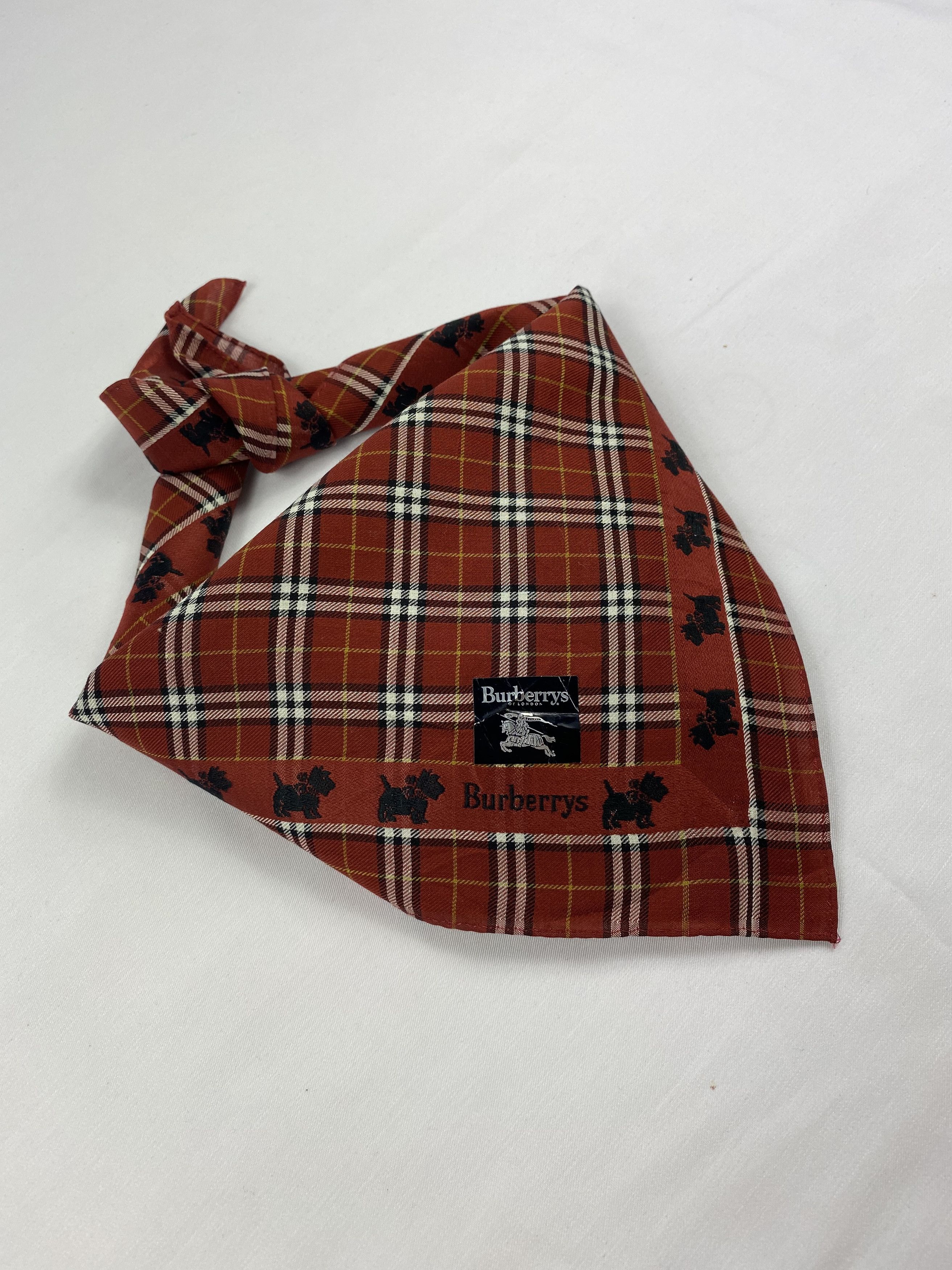 Burberry Burberry Handkerchief / Bandana / Neckerchief Size ONE SIZE - 1 Thumbnail
