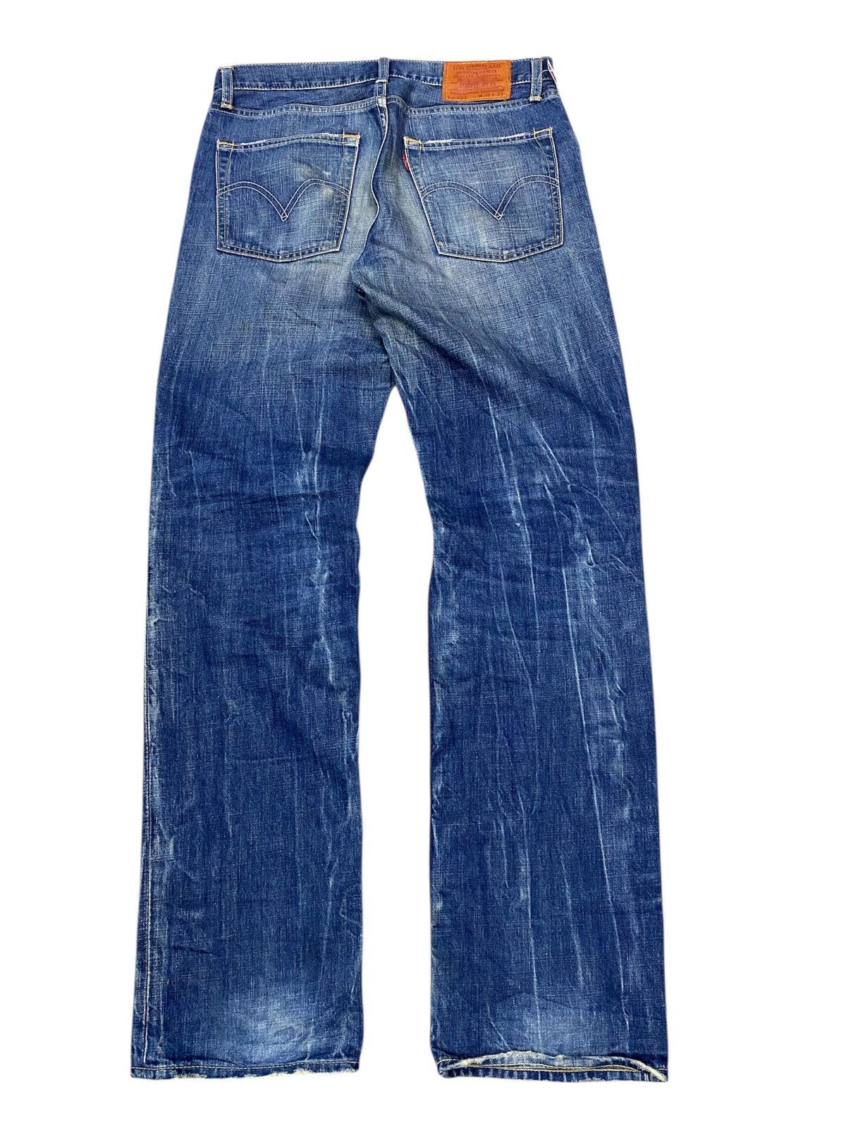 Levi's lot 502 taper jeans