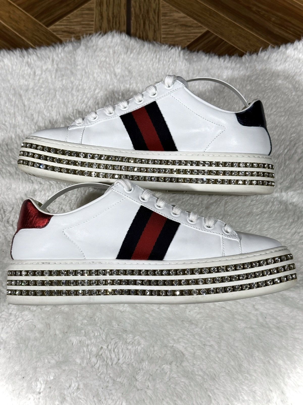 Gucci Gucci Ace Sneakers Crystal White Leather Studded US 6.5 Size US 7 / IT 37 - 6 Thumbnail