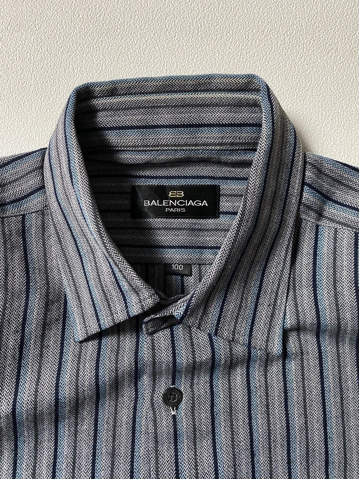 Balenciaga Balenciaga Vintage Shirt Size US L / EU 52-54 / 3 - 2 Thumbnail