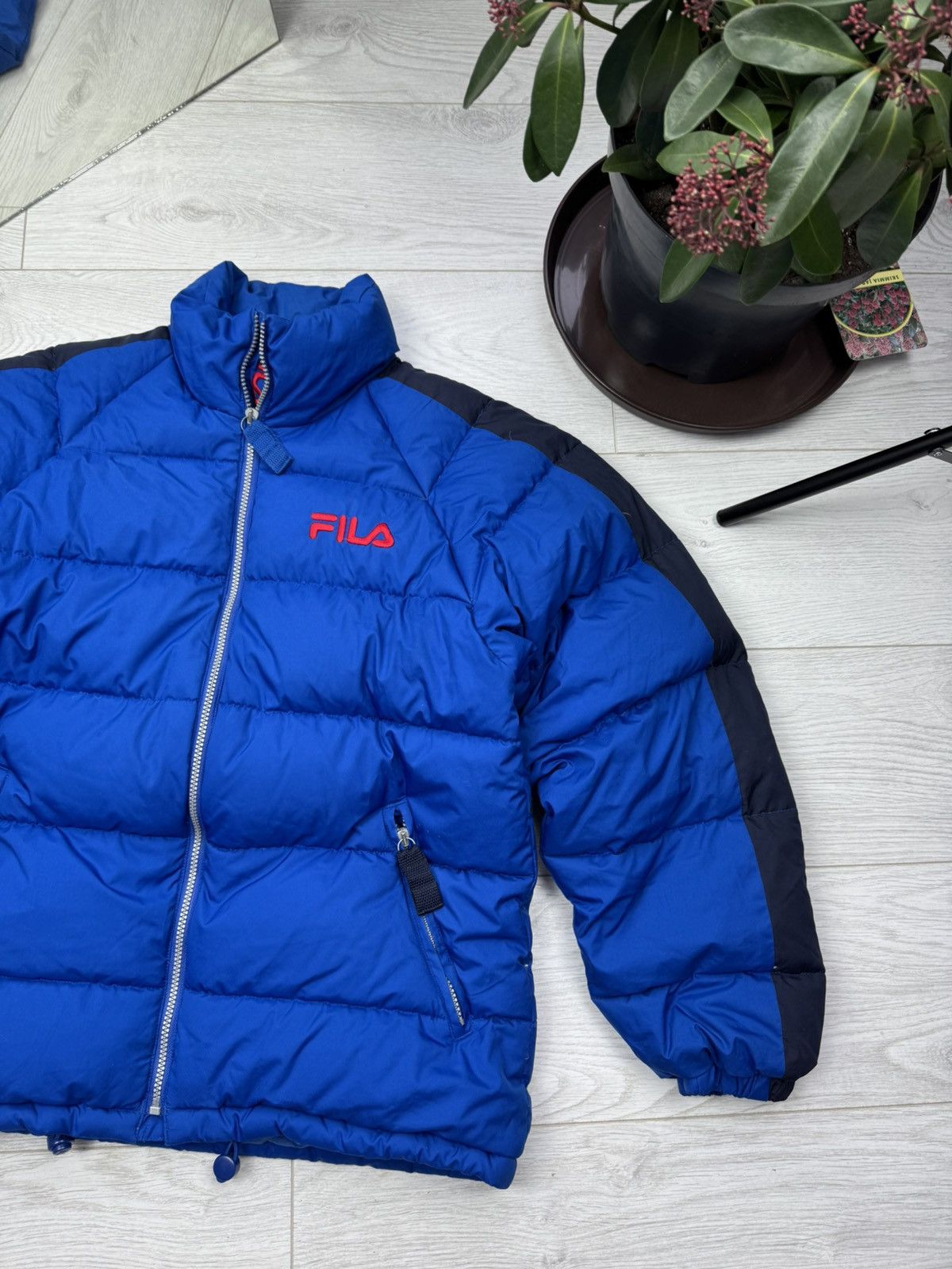 Fila × Vintage Puffer Jacket Down FILA Vintage Boxy Fit Oversized Y2k Style Size US S / EU 44-46 / 1 - 3 Thumbnail