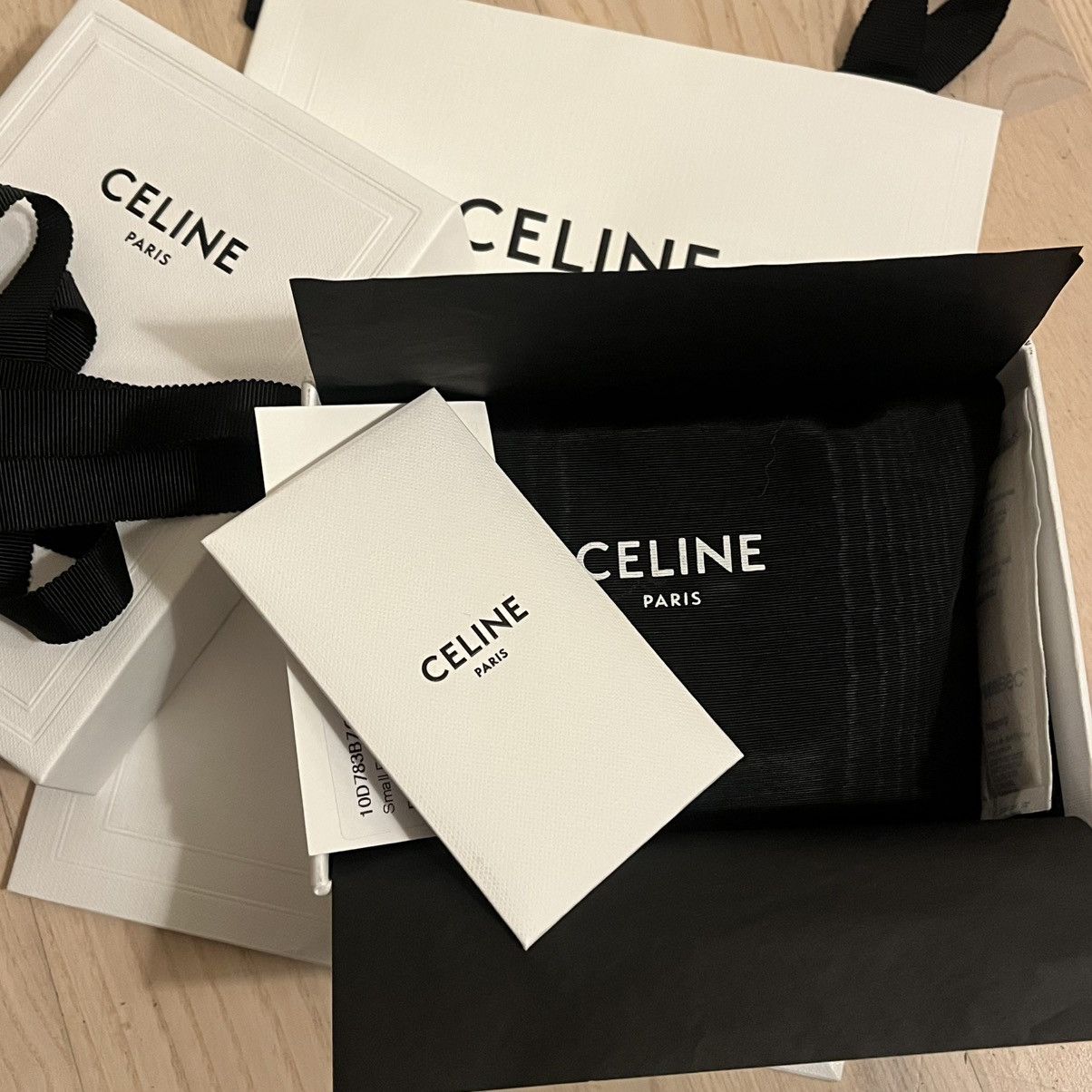 Celine CELINE SMALL FLAP WALLET TRIOMPHE IN BLACK AND GOLD Size ONE SIZE - 10 Thumbnail