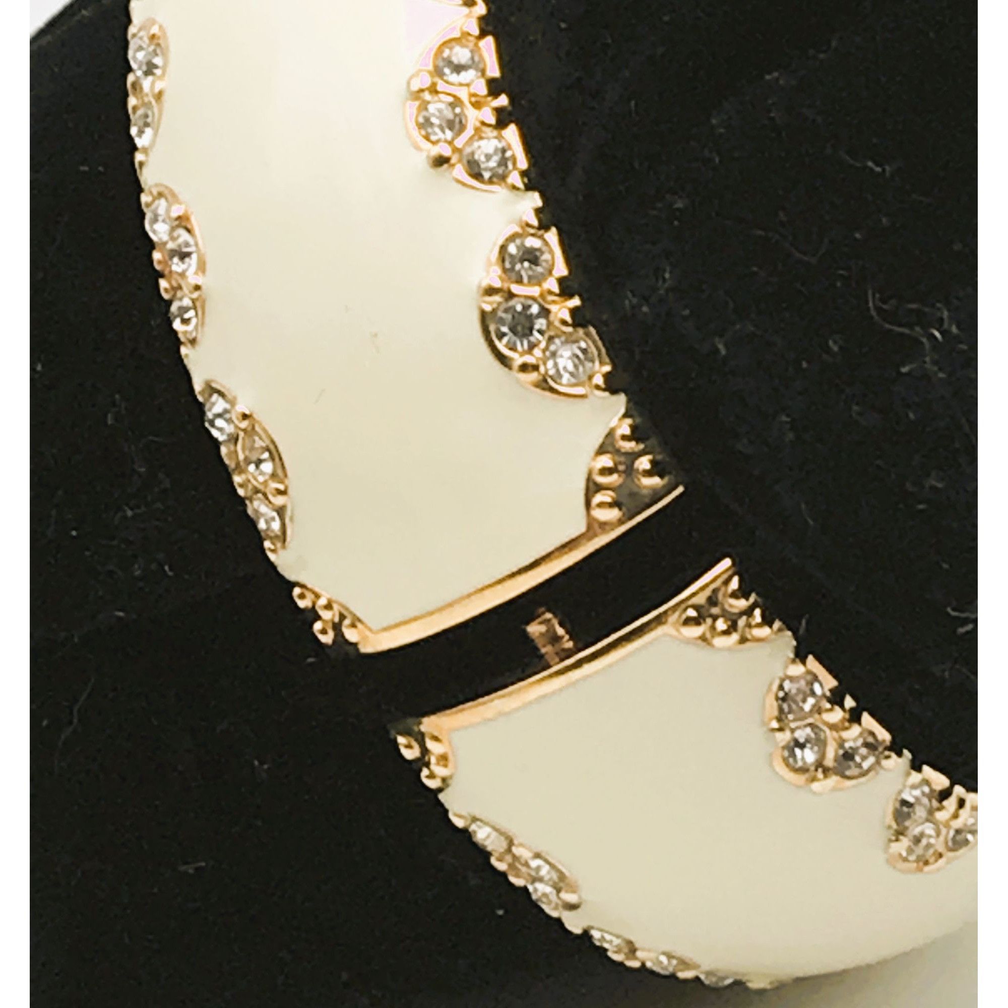 Other New Stella and Dot Cream Enamel Rhinestone Bracelet "Sloane" Size ONE SIZE - 5 Thumbnail