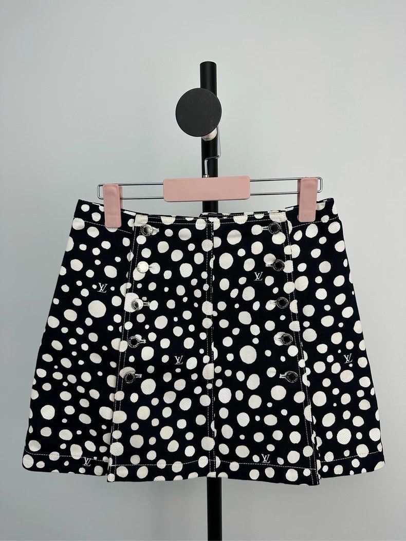 Louis Vuitton LV Black Double-Breasted Printed Skirt Size US 36 / EU 52 - 1 Thumbnail