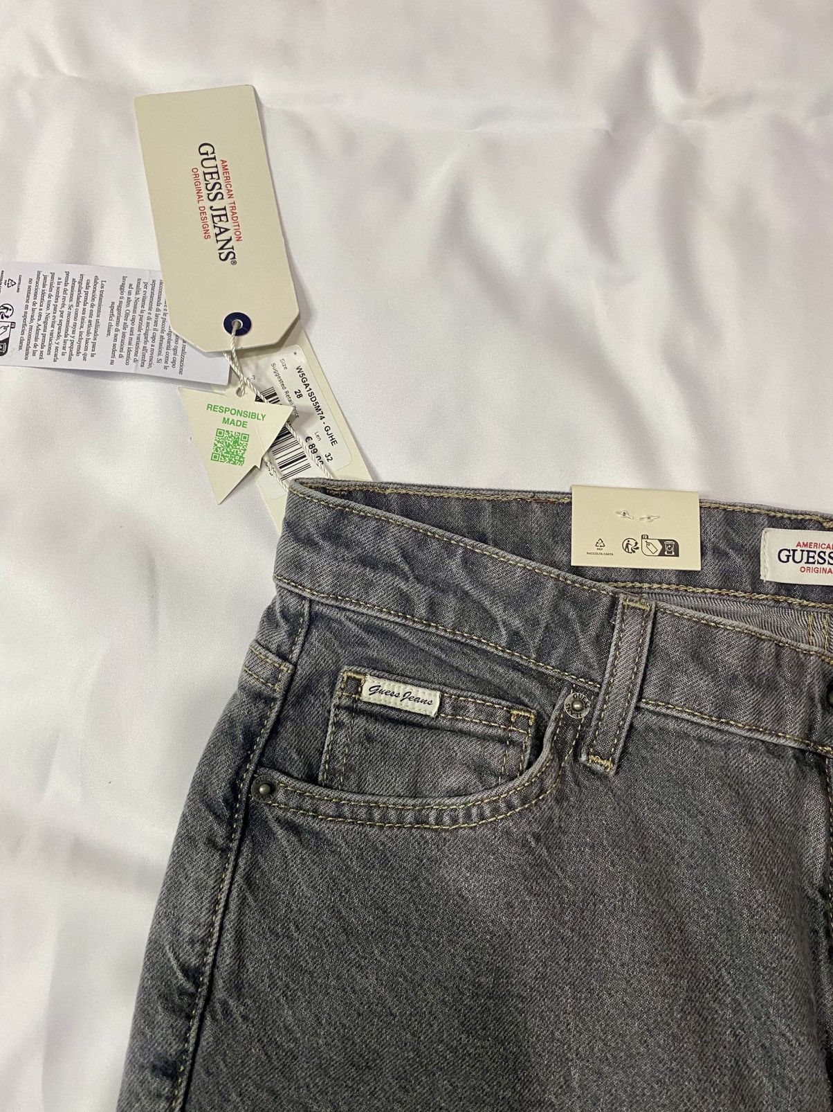 Guess Guess Jeans G09 Bootcut Size 28" / US 6 / IT 42 - 3 Thumbnail