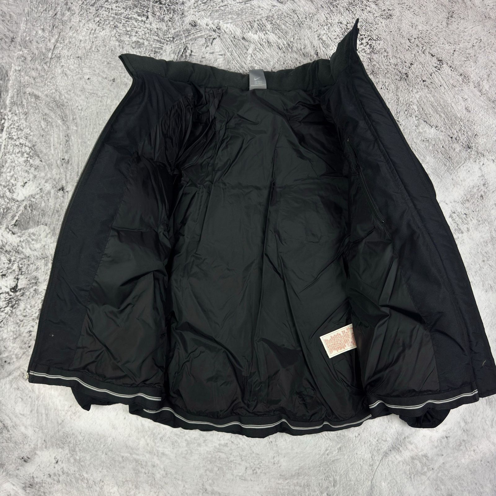 Nike Nike Women's Black White Swoosh Full Zip Puffer Jacket Large Size L / US 10 / IT 46 - 9 Thumbnail
