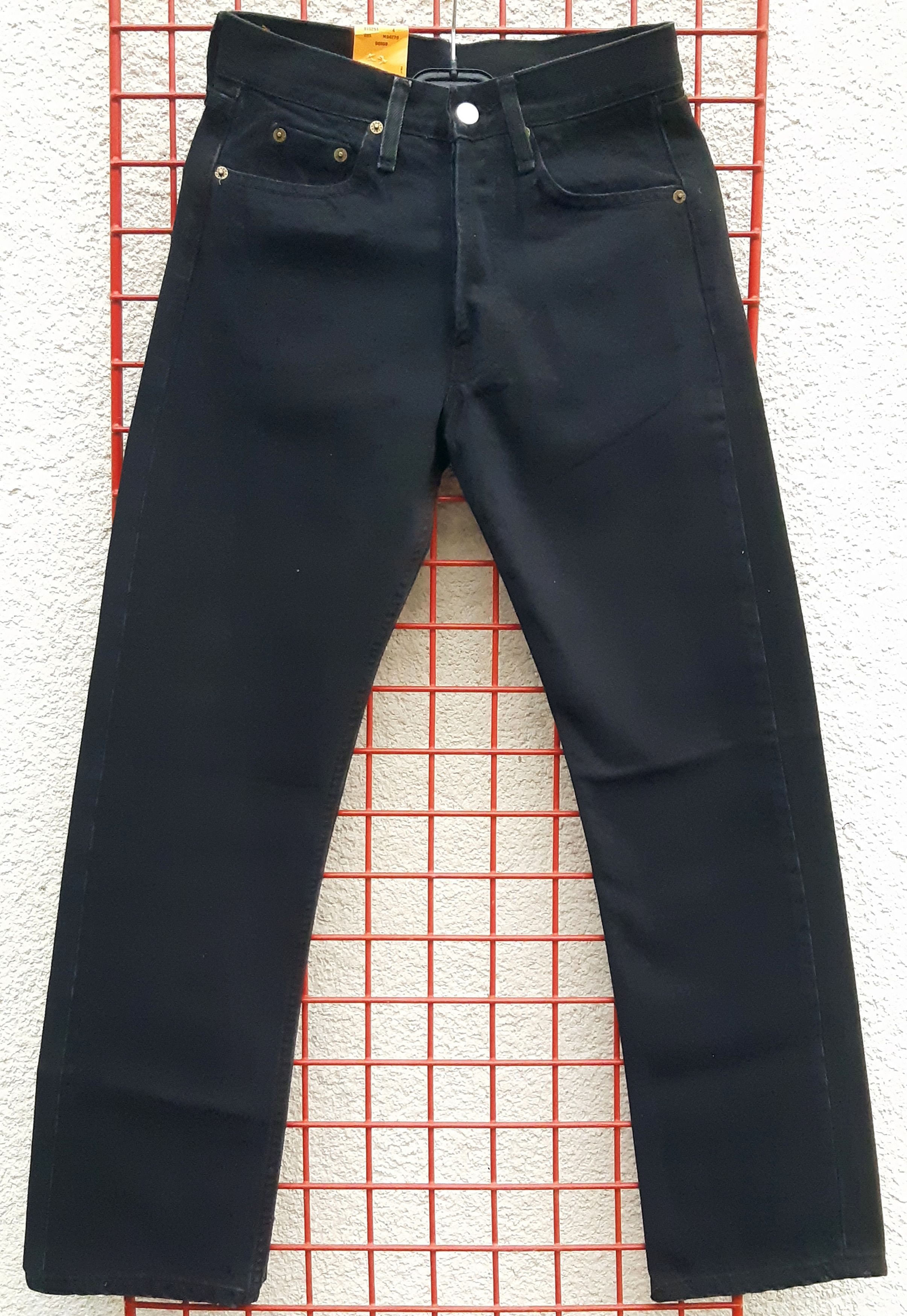 Levi's Vintage 90s LEVIS 501 Original Fit USA size W28/L36 NWT Size 28" / US 6 / IT 42 - 1 Thumbnail