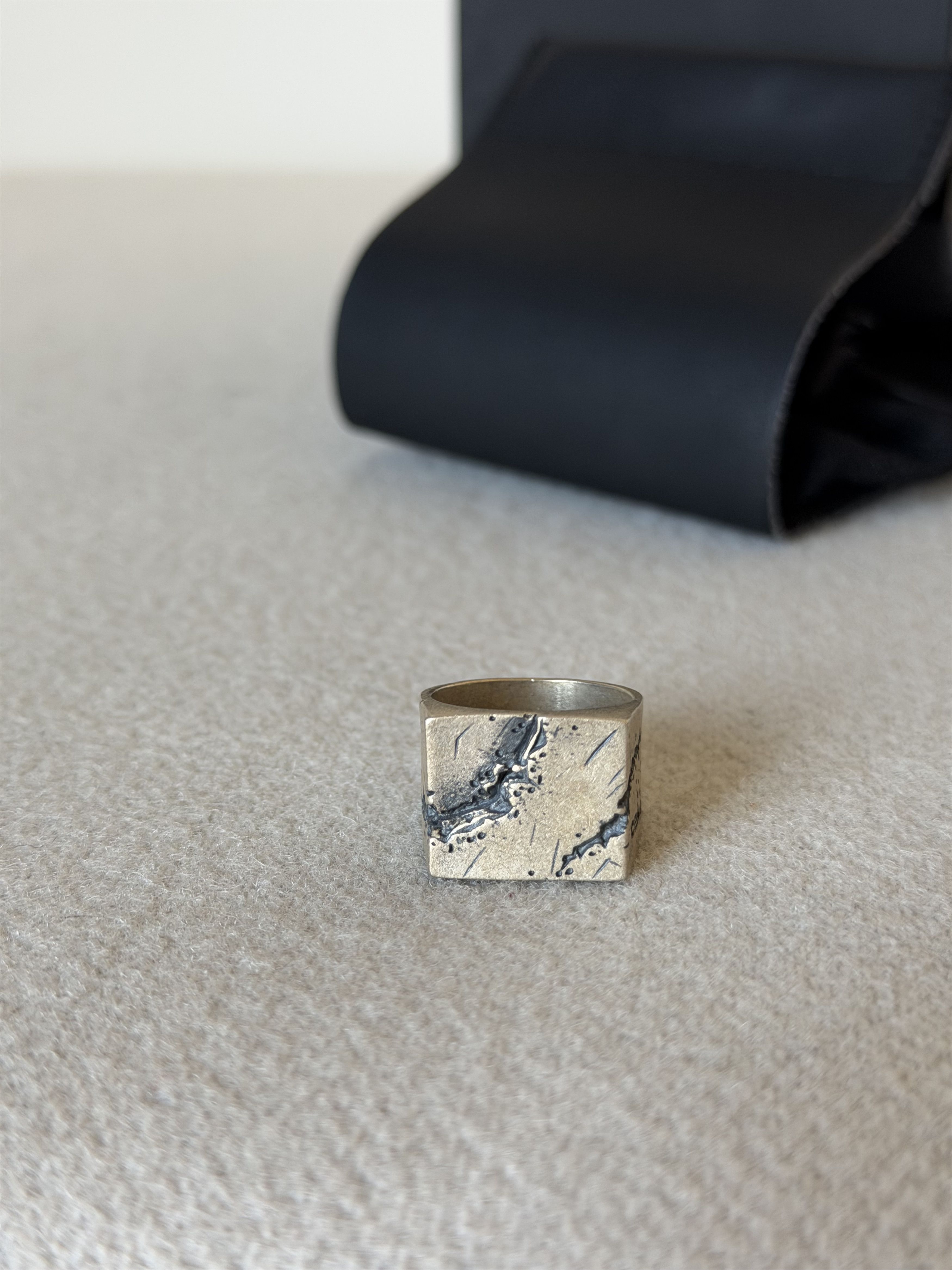 C2H4 C2H4 Debris Crevice Ring in Silver Size ONE SIZE - 2 Thumbnail
