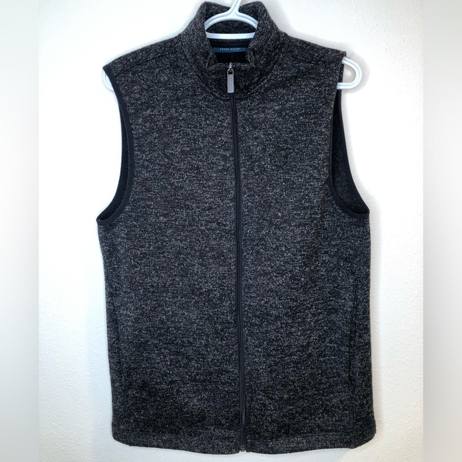 Perry Ellis Perry Ellis Mens Winter Vest—Medium Size US M / EU 48-50 / 2 - 1 Thumbnail