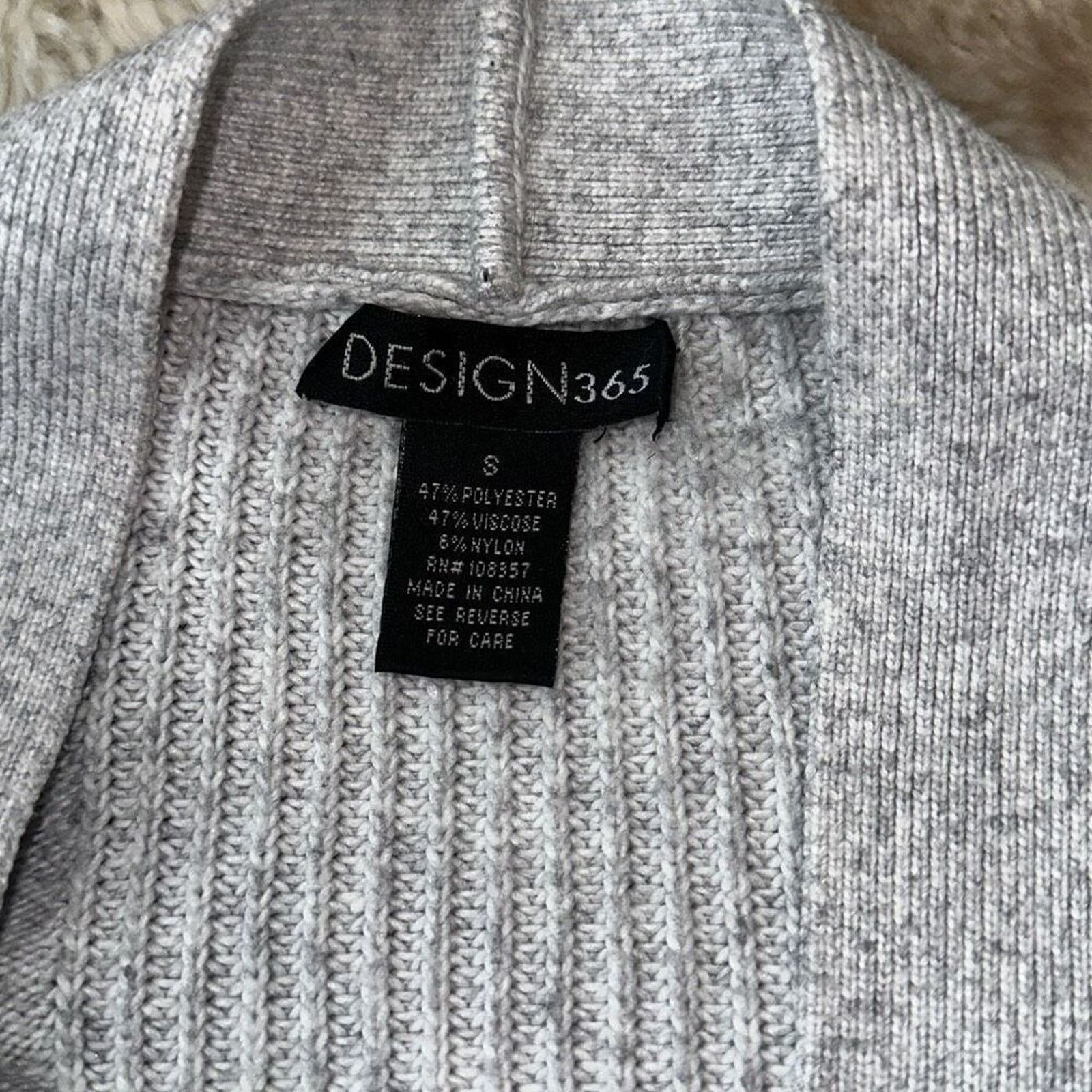 Other Design 365 Gray Knit Cardigan with Brown Buttons | Sz S Size S / US 4 / IT 40 - 4 Thumbnail