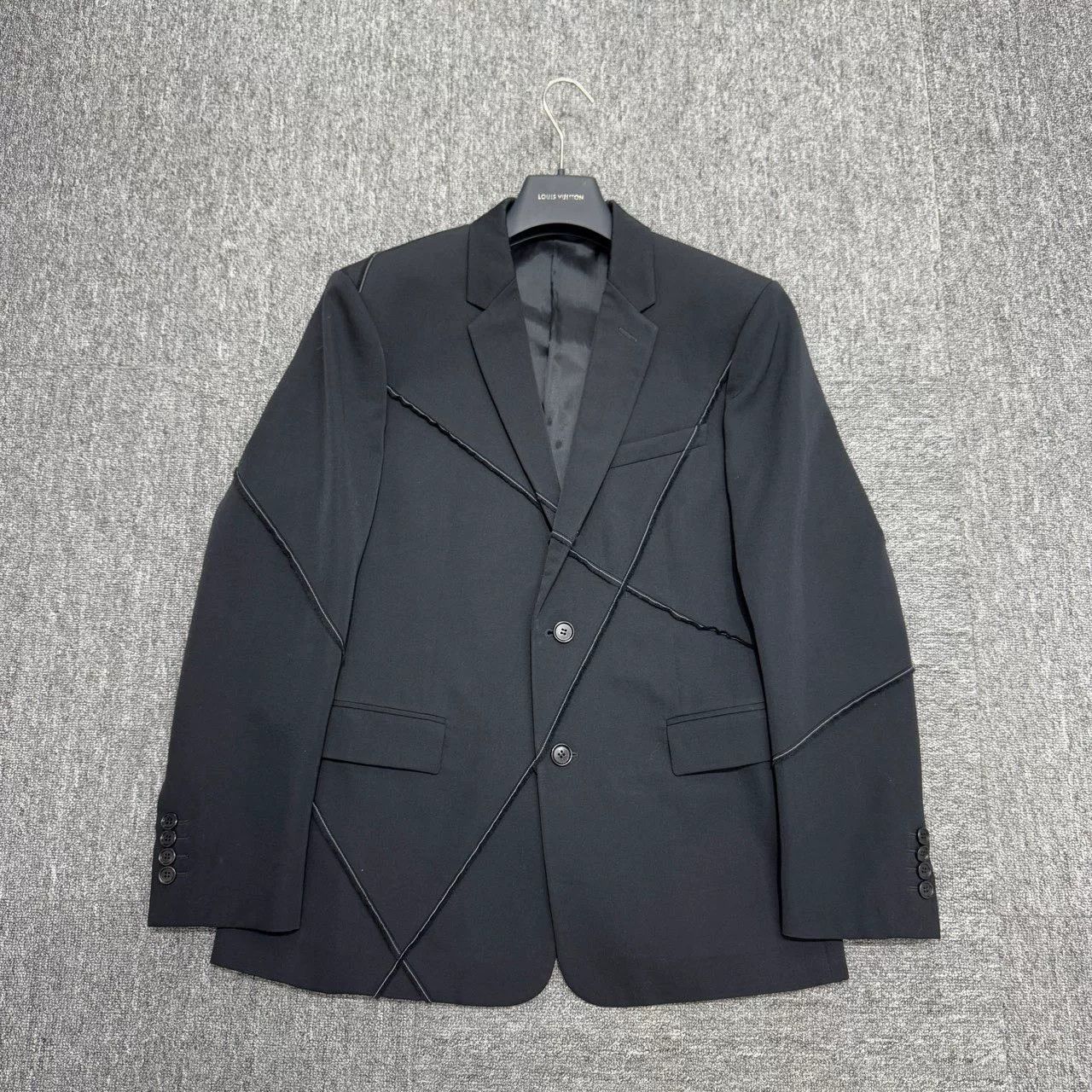 Dior dior tailored wool suit with unique stitching Size US L / EU 52-54 / 3 - 1 Thumbnail