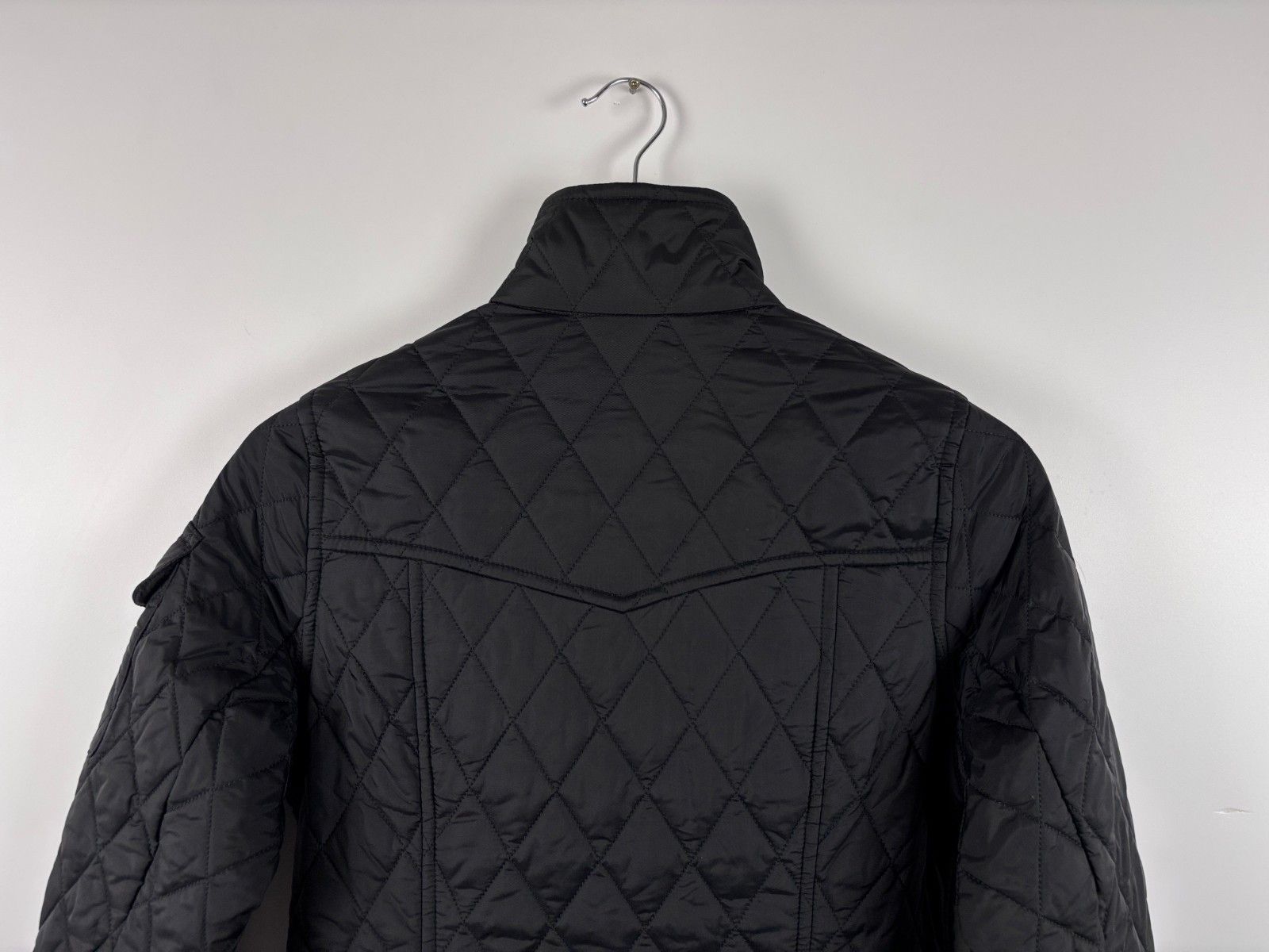 Barbour Barbour International Quilted Belted Jacket Black Size US 4 Size S / US 4 / IT 40 - 5 Thumbnail