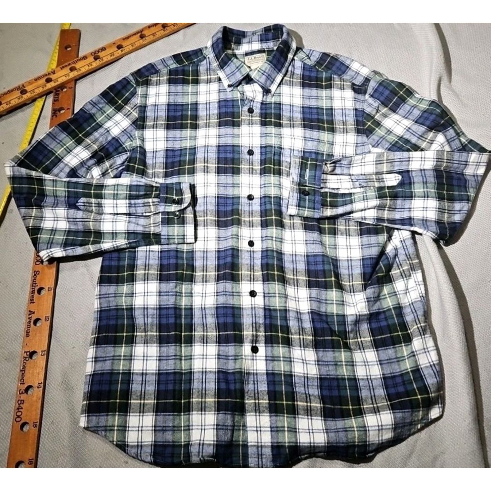 Vintage LL Bean Mens Shirt - Blue Brushed Flannel - Preppy Button-Down - Casual Wear - Durable - Authentic Size US L / EU 52-54 / 3 - 3 Thumbnail