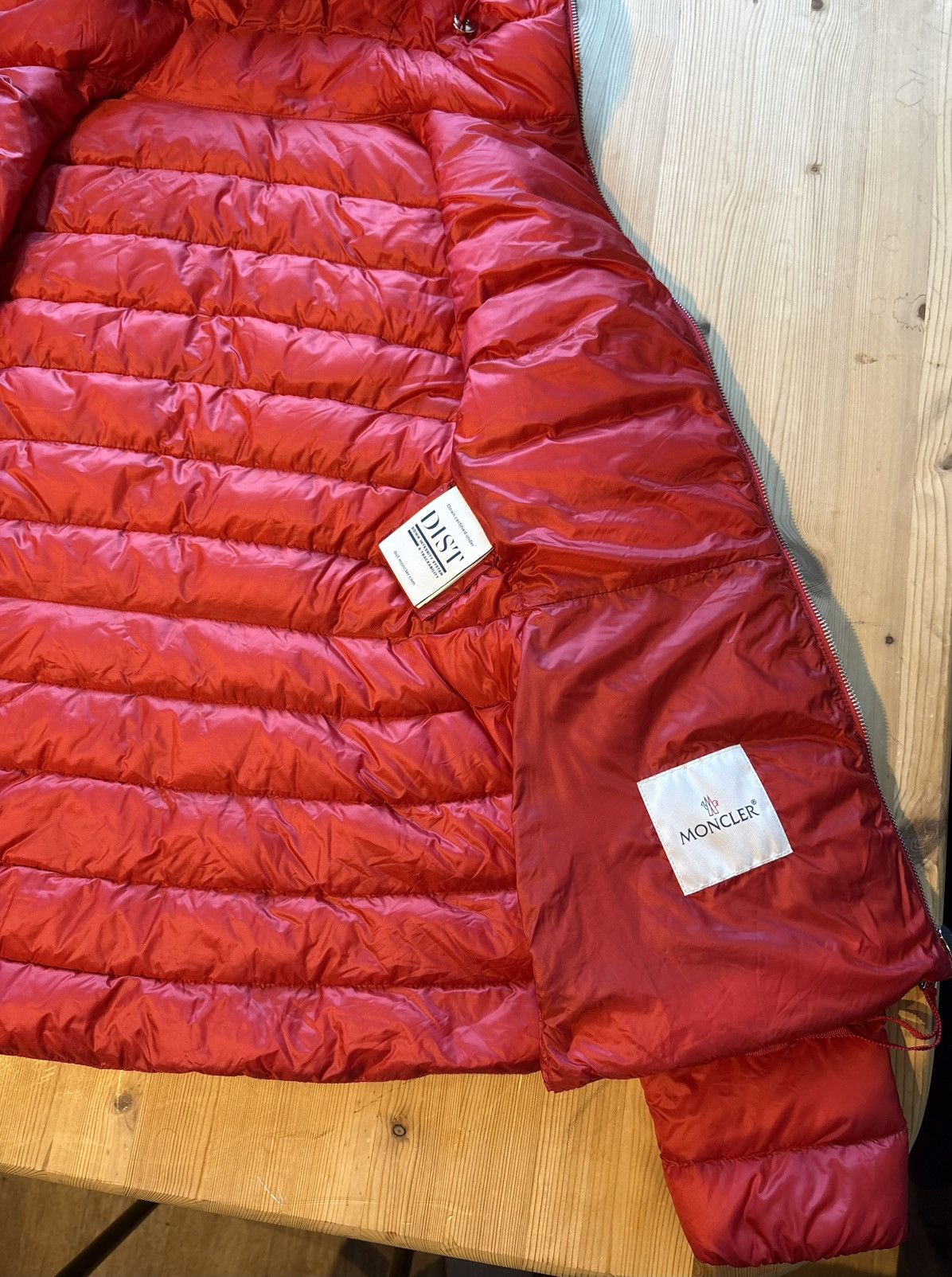 Moncler Moncler Amethyste Jacket Size S / US 4 / IT 40 - 11 Thumbnail
