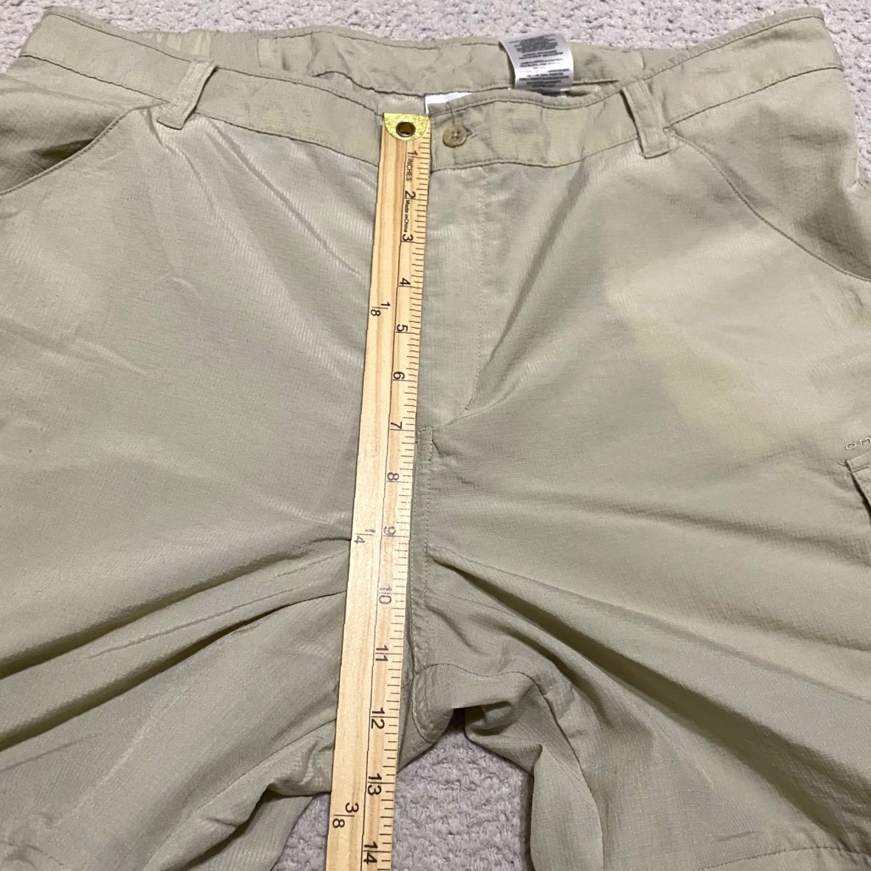 Vintage Columbia PFG Womens Pants Casual Cargo Beig e Convertible Straight PFG Nylon 34” Inseam 30" Rise High Regular Size L Womens Size 36" / US 14 / IT 50 - 7 Thumbnail