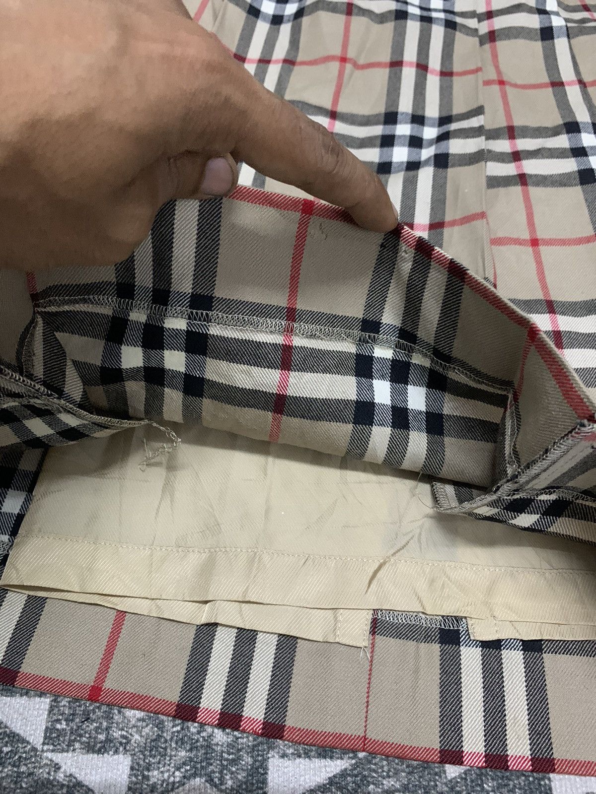 Burberry 90s BURBERRYS NOVA-CHECK WOOL MIDI SKIRT RARE Size 27" / US 4 / IT 40 - 13 Thumbnail