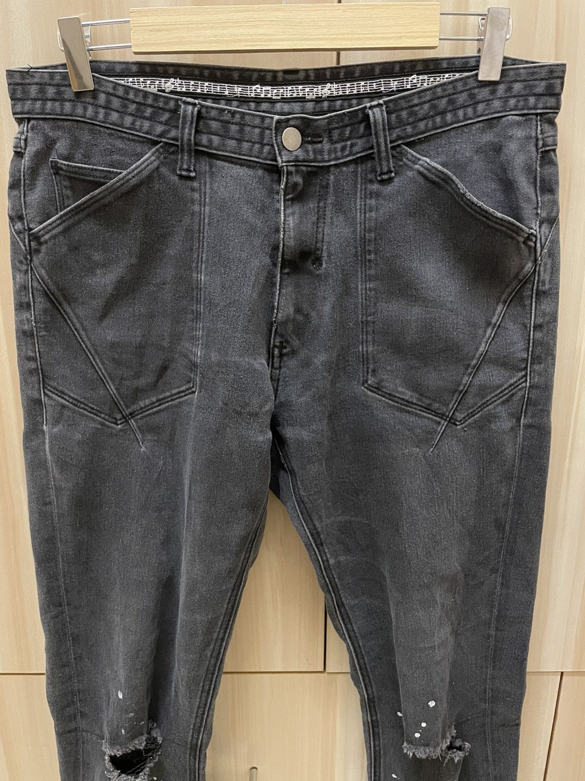 Number (N)ine Number Nine Denim Paint Splatter Distressed Black Wash Jeans Size US 33 - 5 Thumbnail