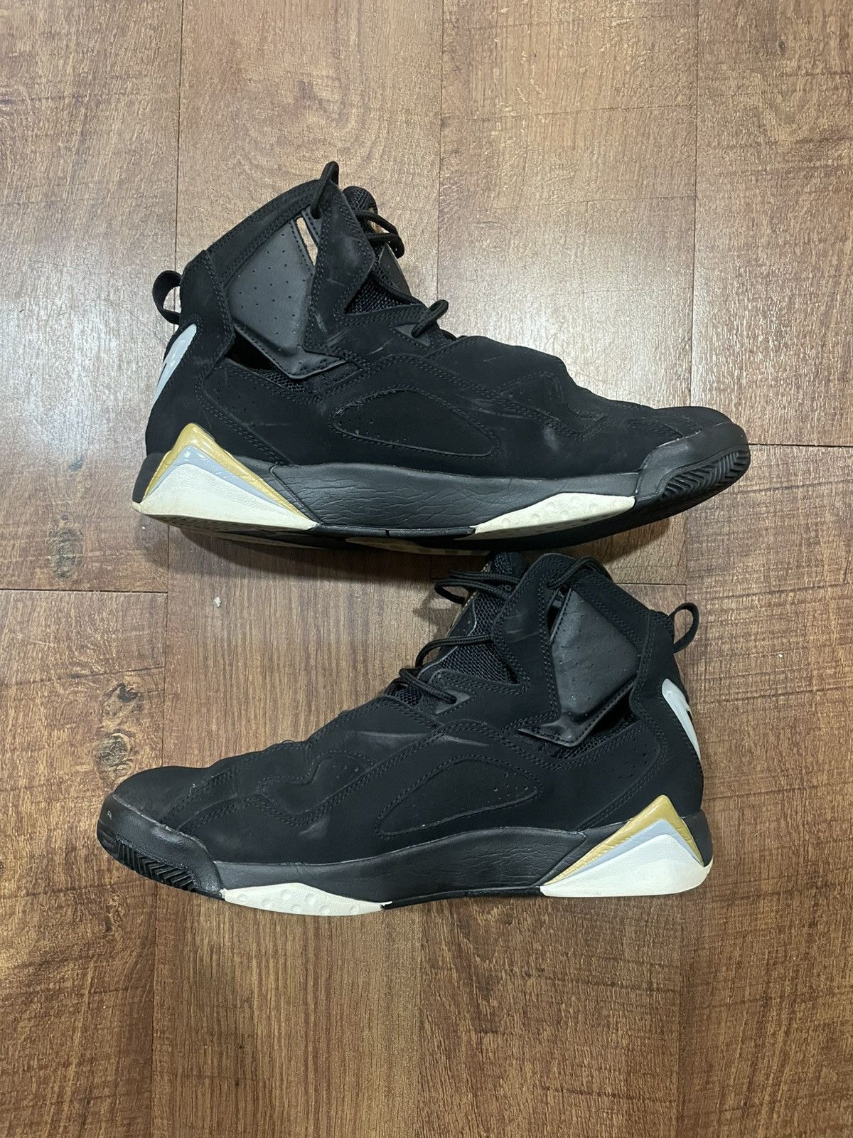 Jordan Brand Jordan True Flight black basketball shoes. Size US 11.5 Size US 11.5 / EU 44-45 - 2 Thumbnail