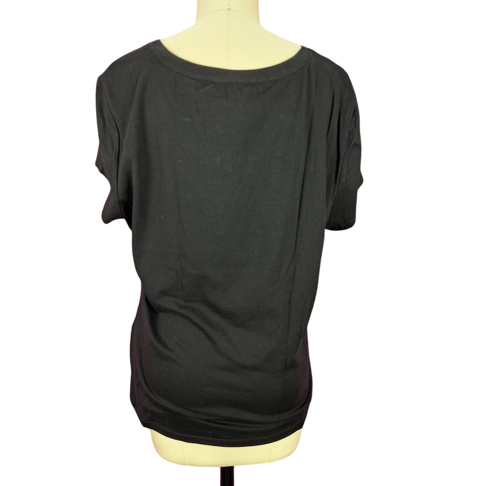 White House Black Market White House Black Market embroidered tshirt size Large Size L / US 10 / IT 46 - 4 Thumbnail