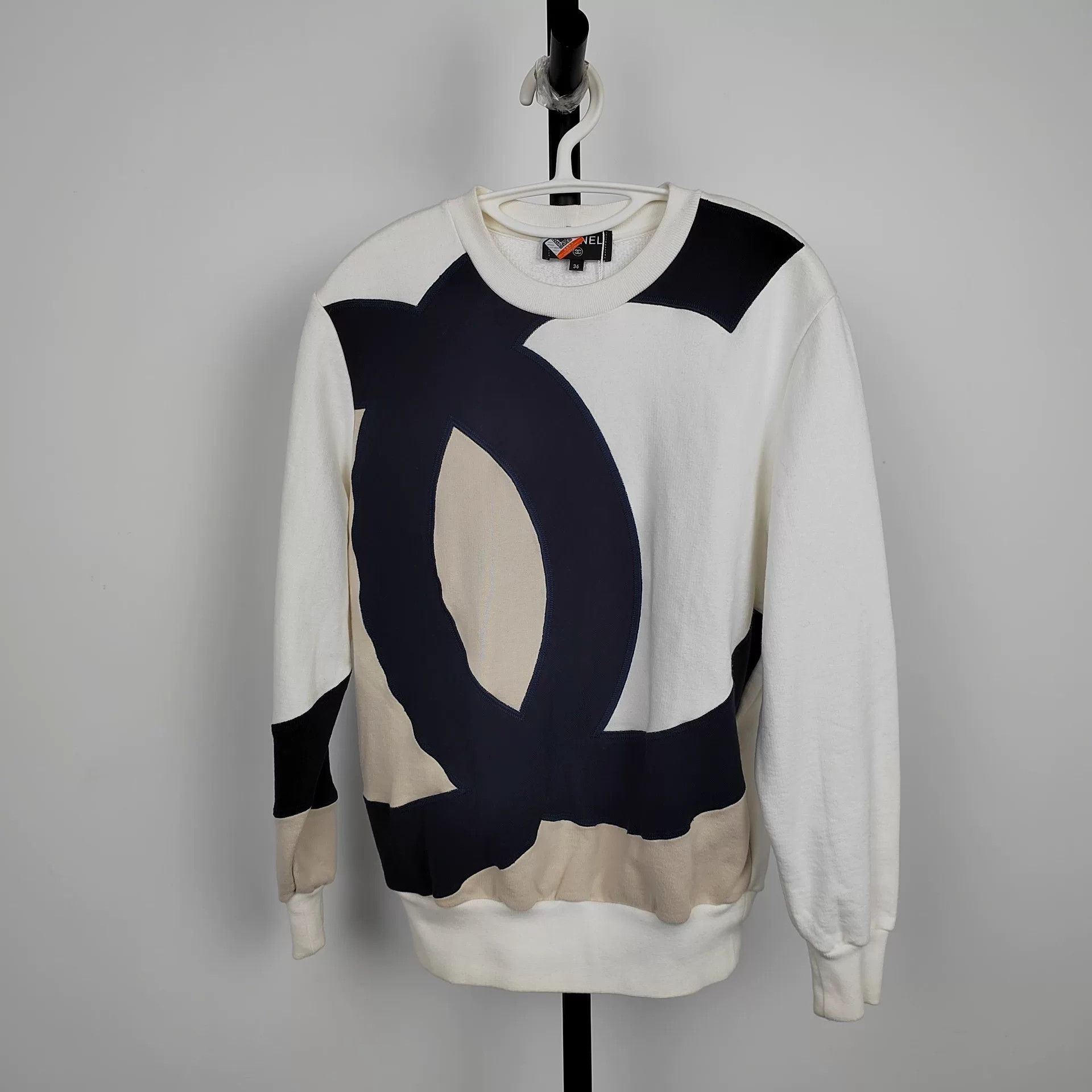 Chanel Chanel Cotton Sweatshirt Size 36 Size XS / US 0-2 / IT 36-38 - 1 Thumbnail