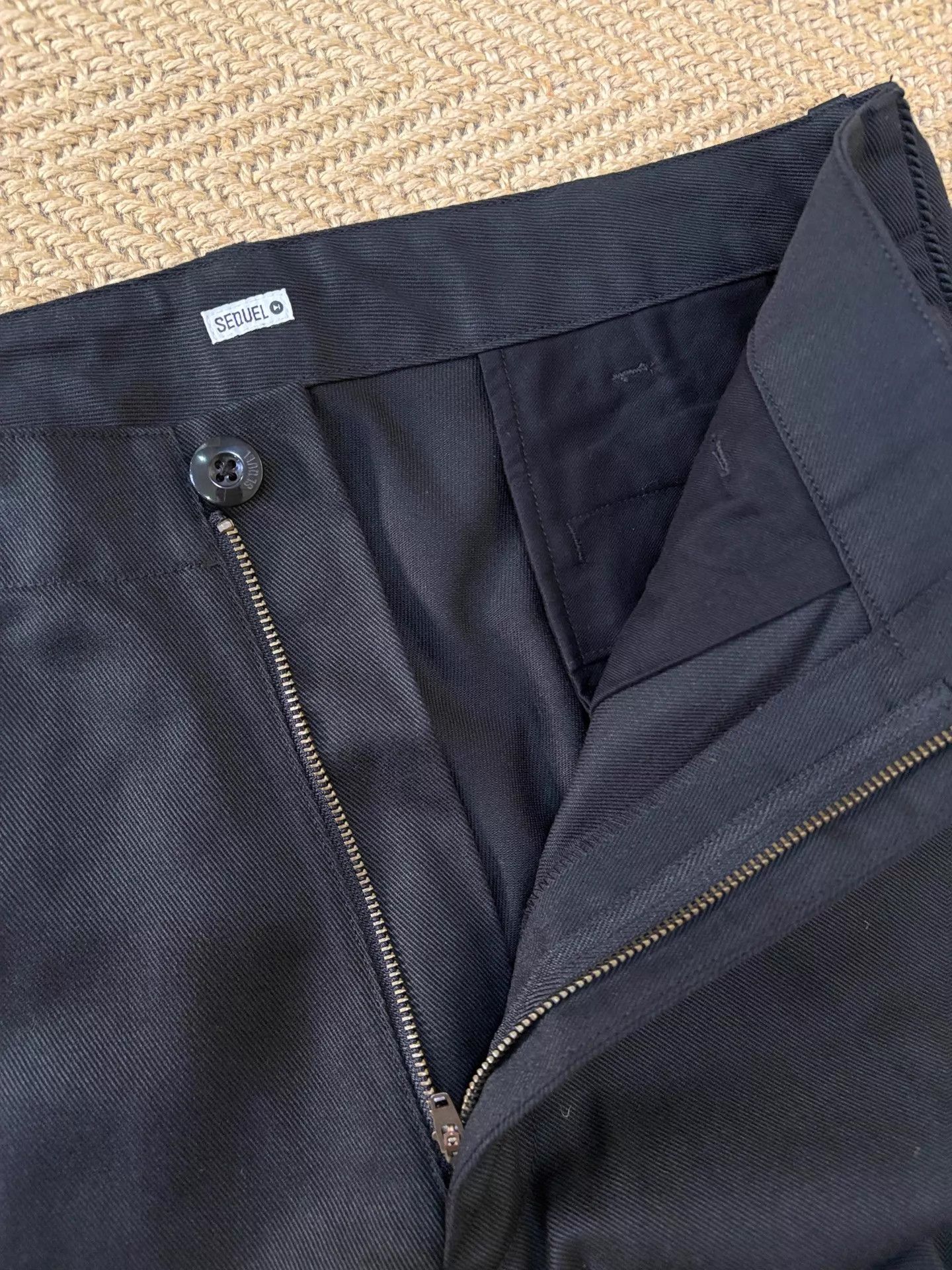 Hiroshi Fujiwara Hiroshi Fujiwara Sequel Type-F 21SS Tapered Black L Size US 34 / EU 50 - 4 Thumbnail