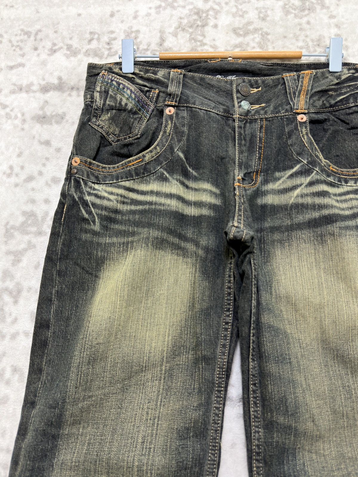 Hysteric Glamour Root Three Muddy Wash Back Buckle Y2K Straight Denim Jeans Size US 31 - 4 Thumbnail