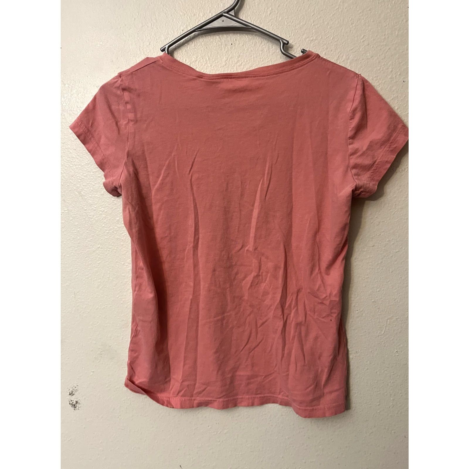 Levi's Levi's Womens Pink V Neck Graphic Short Sleeve Tee T-Shirt Top Small Size S / US 4 / IT 40 - 2 Thumbnail