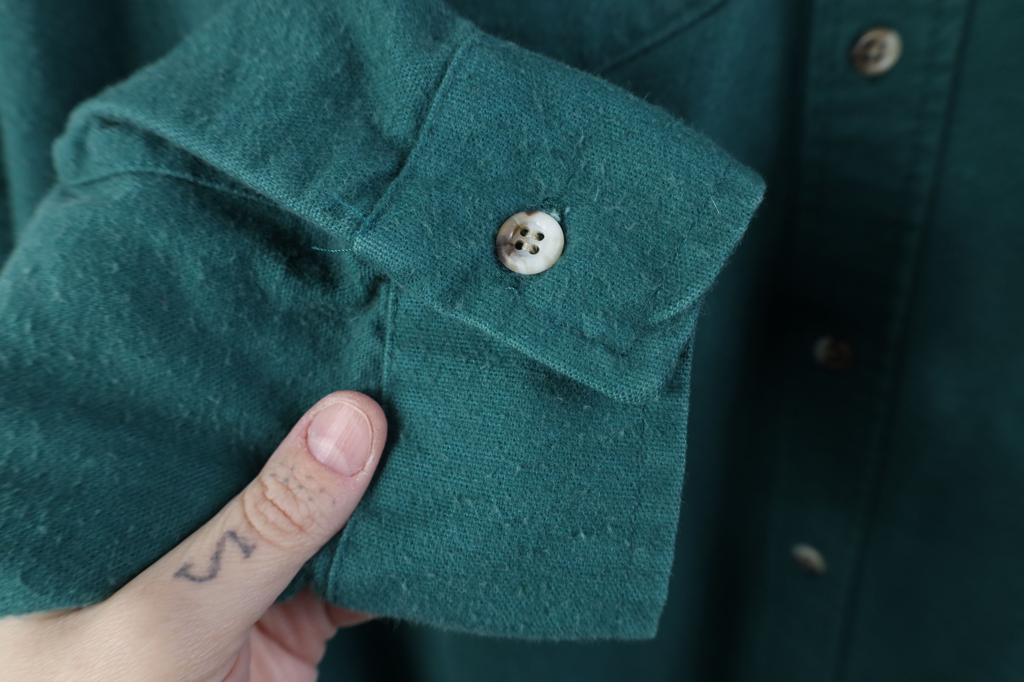 Vintage Vintage 90s Streetwear Heavyweight Chamois Button Shirt Size US XXL / EU 58 / 5 - 5 Thumbnail