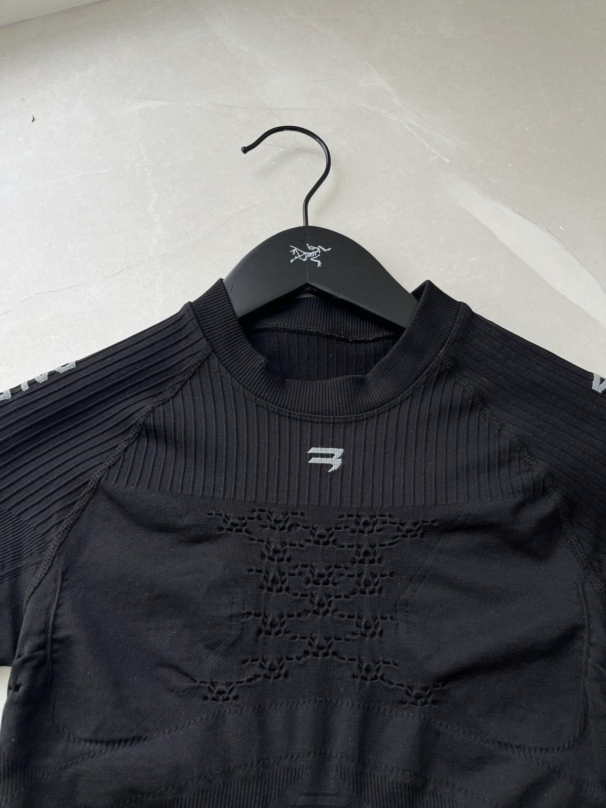 Balenciaga Balenciaga B logo Athletic T shirt Size M / US 6-8 / IT 42-44 - 4 Thumbnail