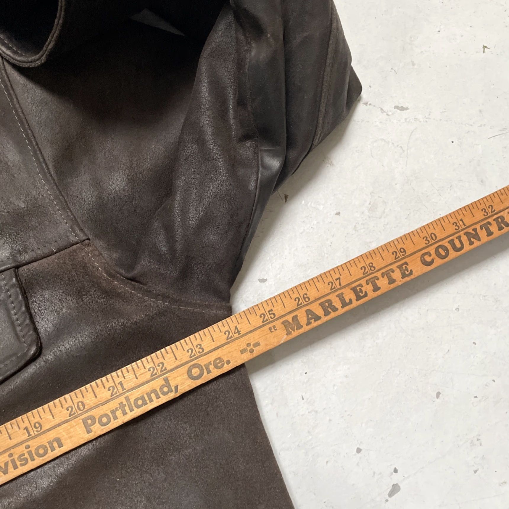 Vintage Vintage Vera Pelle Brown Leather Buckle Back Cinch Jacket S Italy Leather Motorcycle Jacket 90s 80s Unbranded Unisex Mens Womens Bags Attachments Size US S / EU 44-46 / 1 - 3 Thumbnail